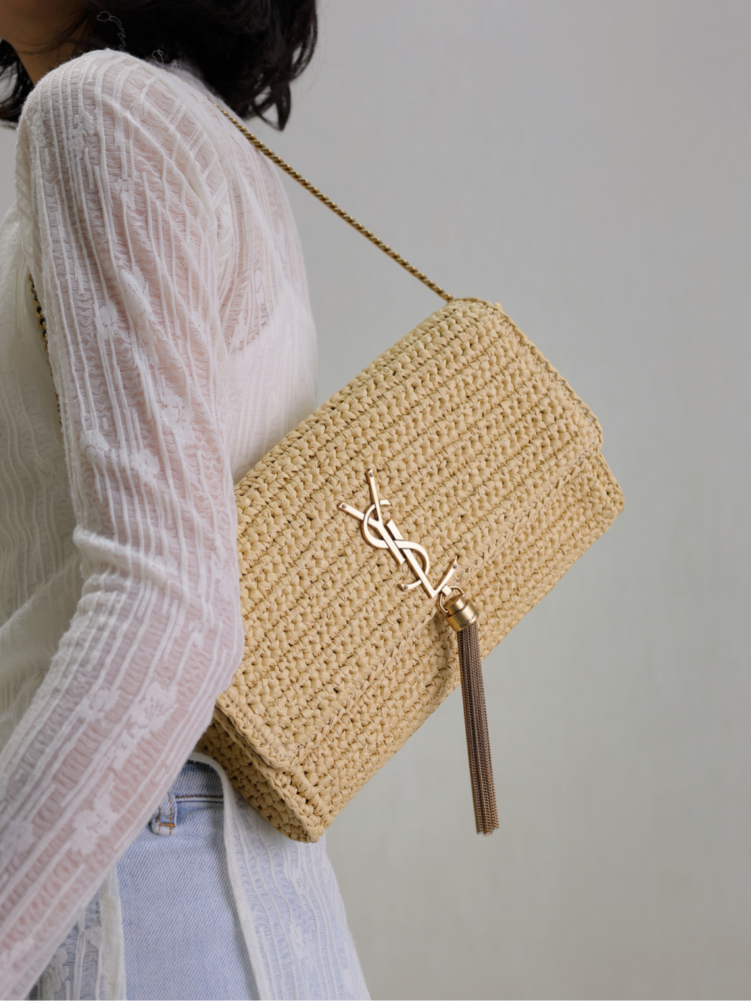 NO:389719,Can match straw woven bags for the whole summer. The woven bags show a unique slack feeling, Saint Laurent, saint laurent, espadrilles19860909能搭配一整个夏天的草编包 编织包呈现出独有的松弛感,圣罗兰,saint laurent,espadrilles,Bag