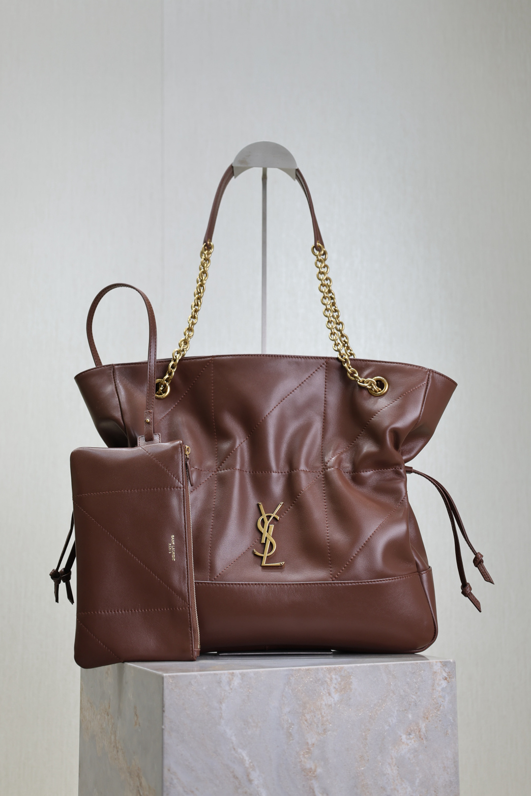 Marrón · Jamie 4.3 Large POCHON_bolso cubo de la suerte, piel de cordero suave importada de Italia, diseño de cordón qu…