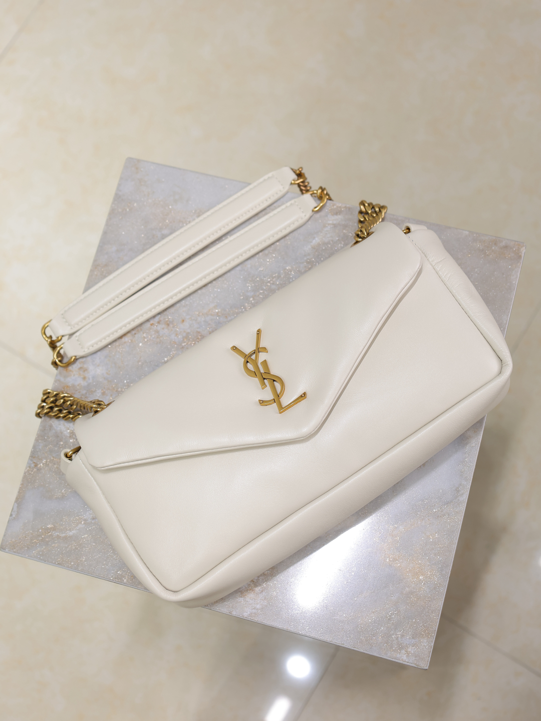 Saint Laurent Calypso Lambskin Chain Bag: Soft, Secure & Stylish 8 cmp i1743147877357 91 0 5