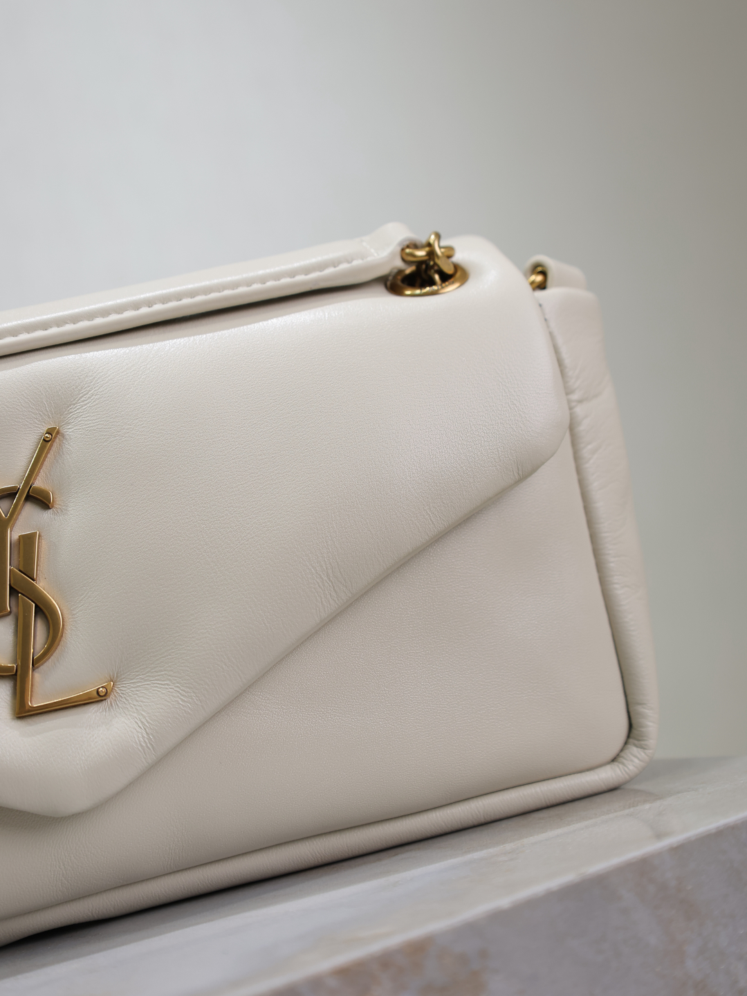 Saint Laurent Calypso Lambskin Chain Bag: Soft, Secure & Stylish 5 cmp i1743147877371 6067 0 3