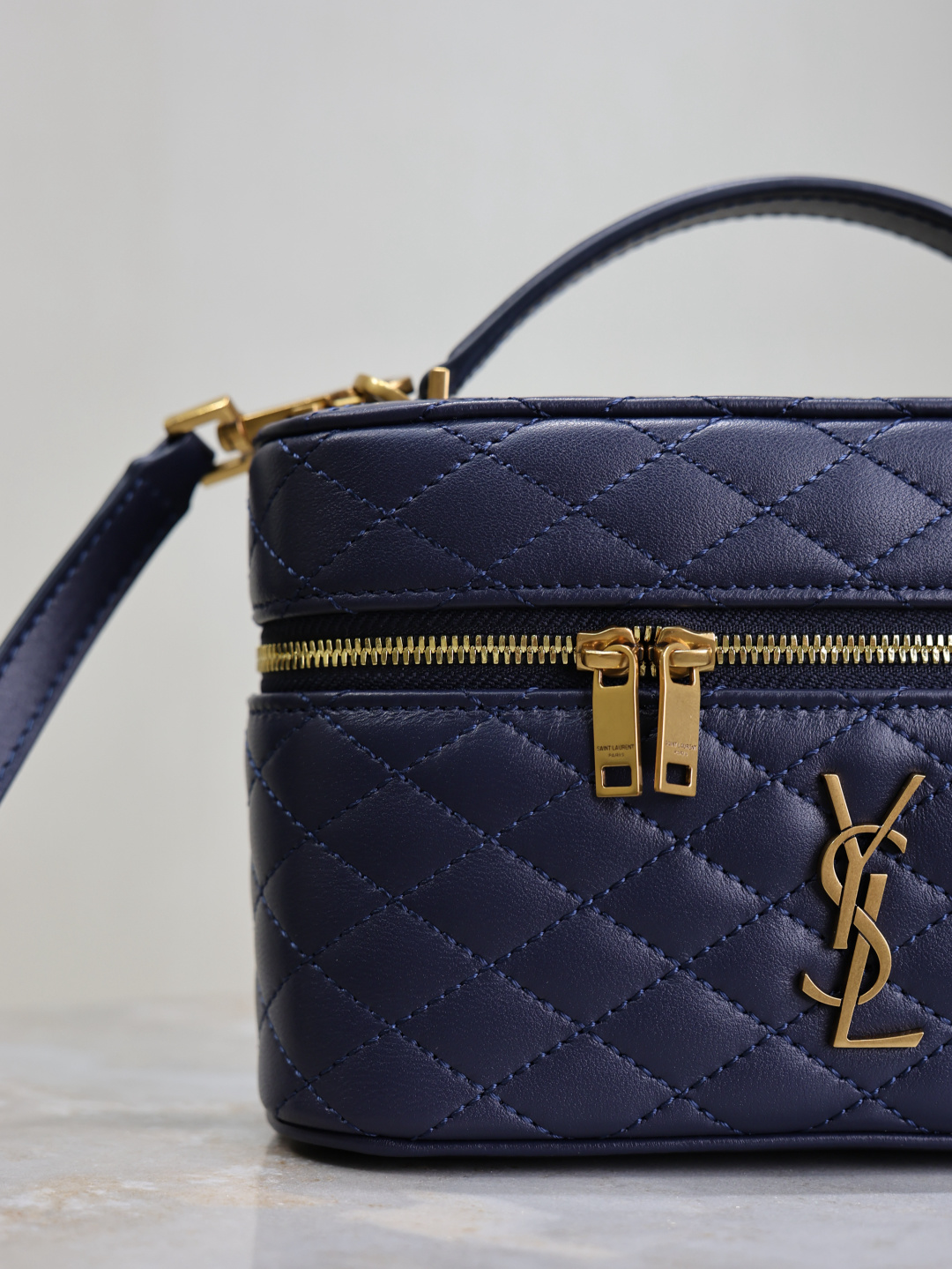 NO:390907,Details o, Saint Laurent, saint laurent19860909细节o,圣罗兰,saint laurent,Bag