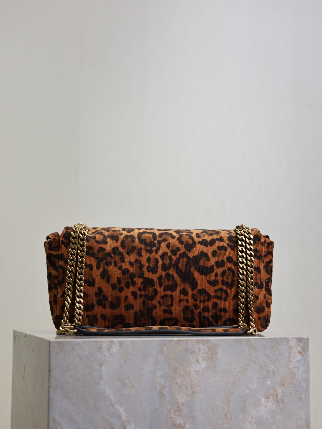 Saint Laurent Calypso Leopard Print Canvas Bag with Gold Hardware 10 cmp i1752216301880 9886 0 8