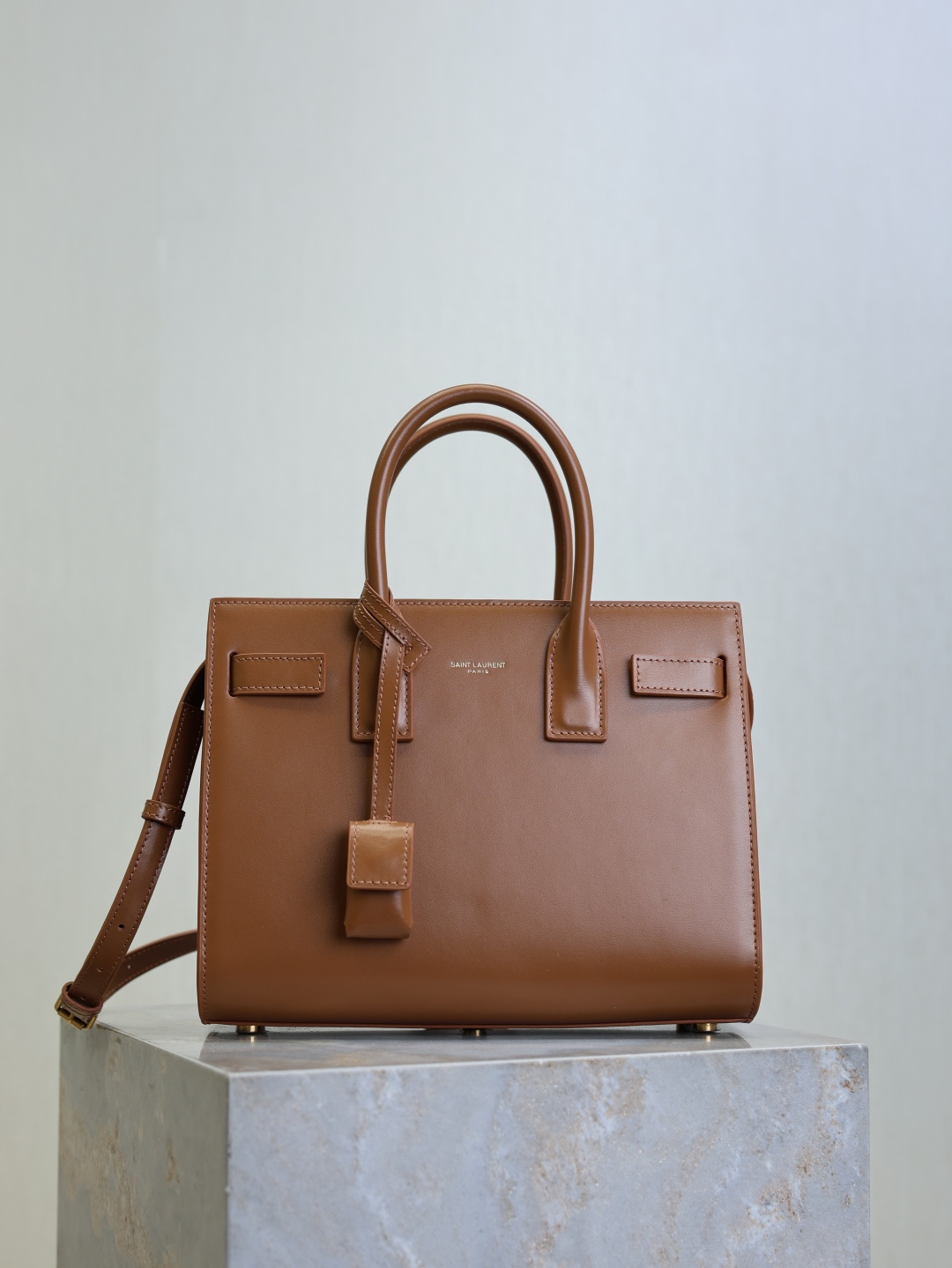 _dxM9s-f1Hs2fj0G8YYk14tz_4N4VkRXXjI0bdig