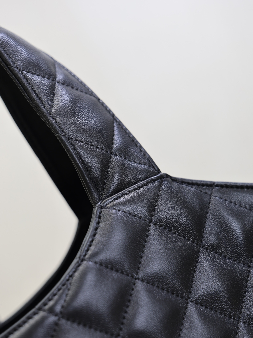 NO:771479,detail o, saint laurent, saint laurent19860909细节o,圣罗兰,saint laurent,Bag
