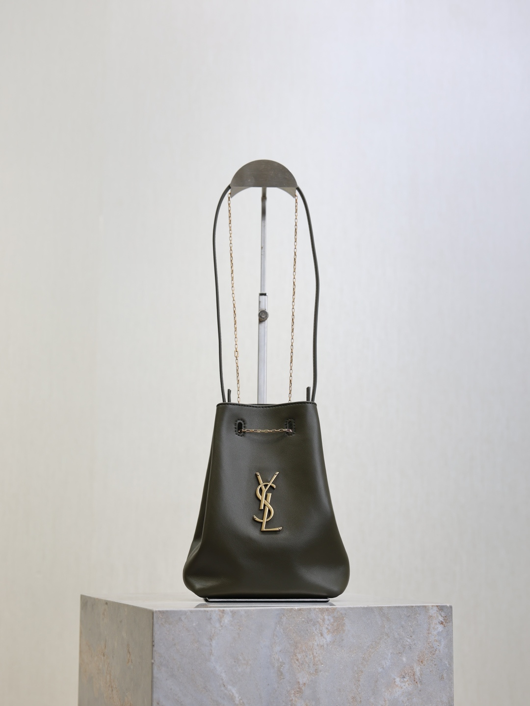 _dkd9sj62o5awx7s_ZwN_lXpbq-Zxcmamn5KGCcg