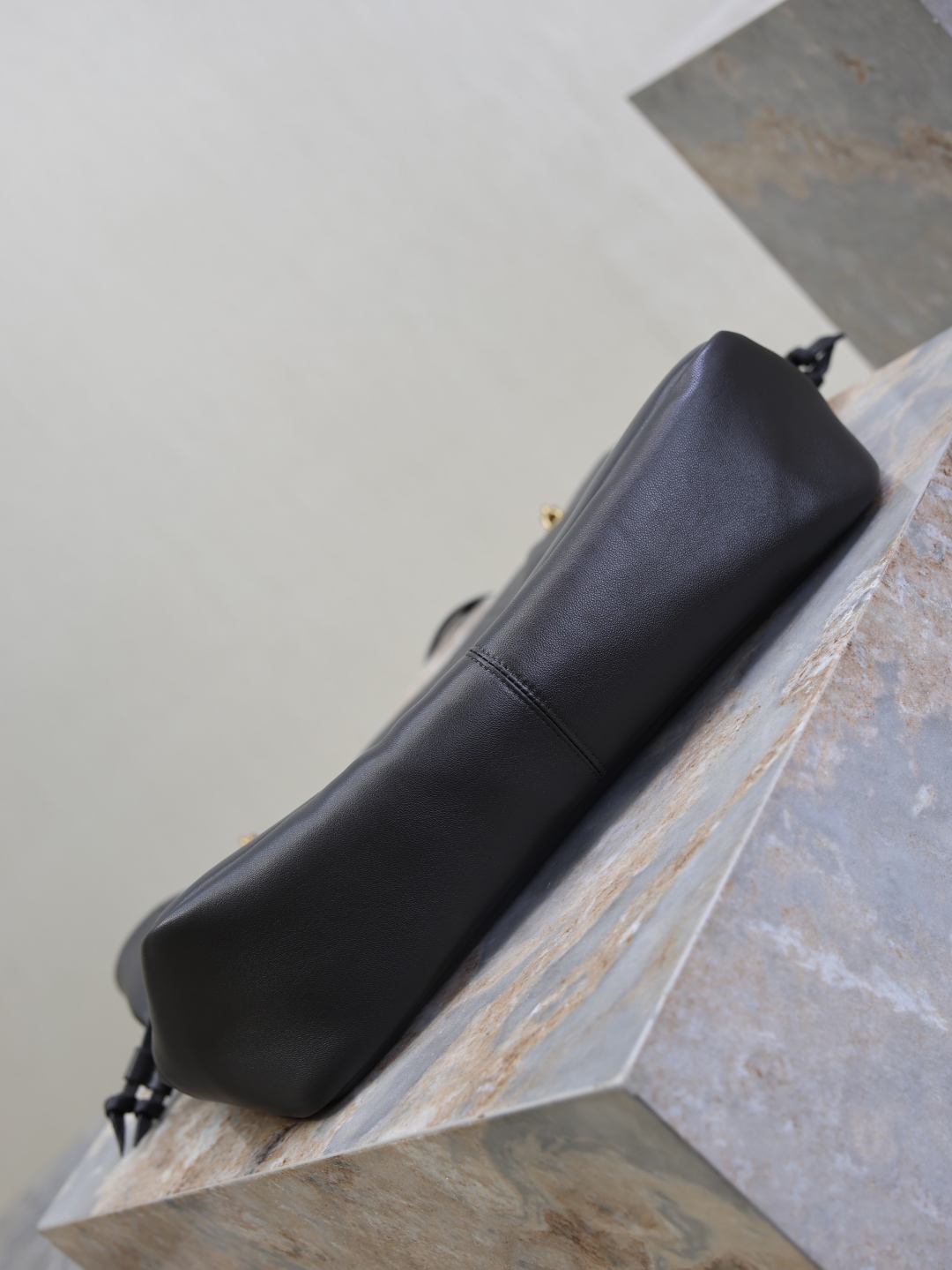 Jamie Large Bucket Bag in Gray Soft Lambskin Leather with Gold Hardware 10 cmp i1760345814992 9699 0 8