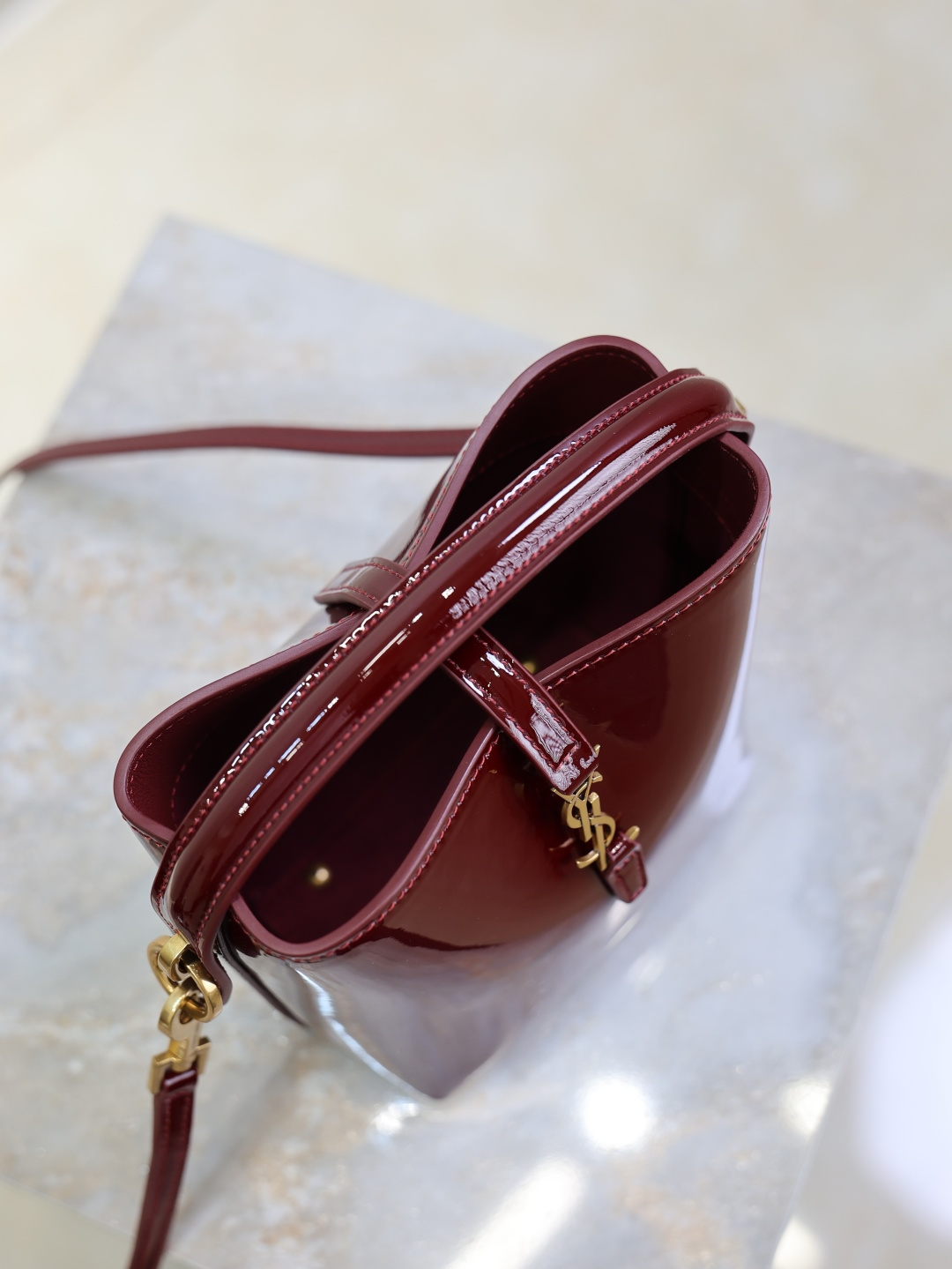 NO:582317,detail o, saint laurent, saint laurent19860909细节o,圣罗兰,saint laurent,Bag