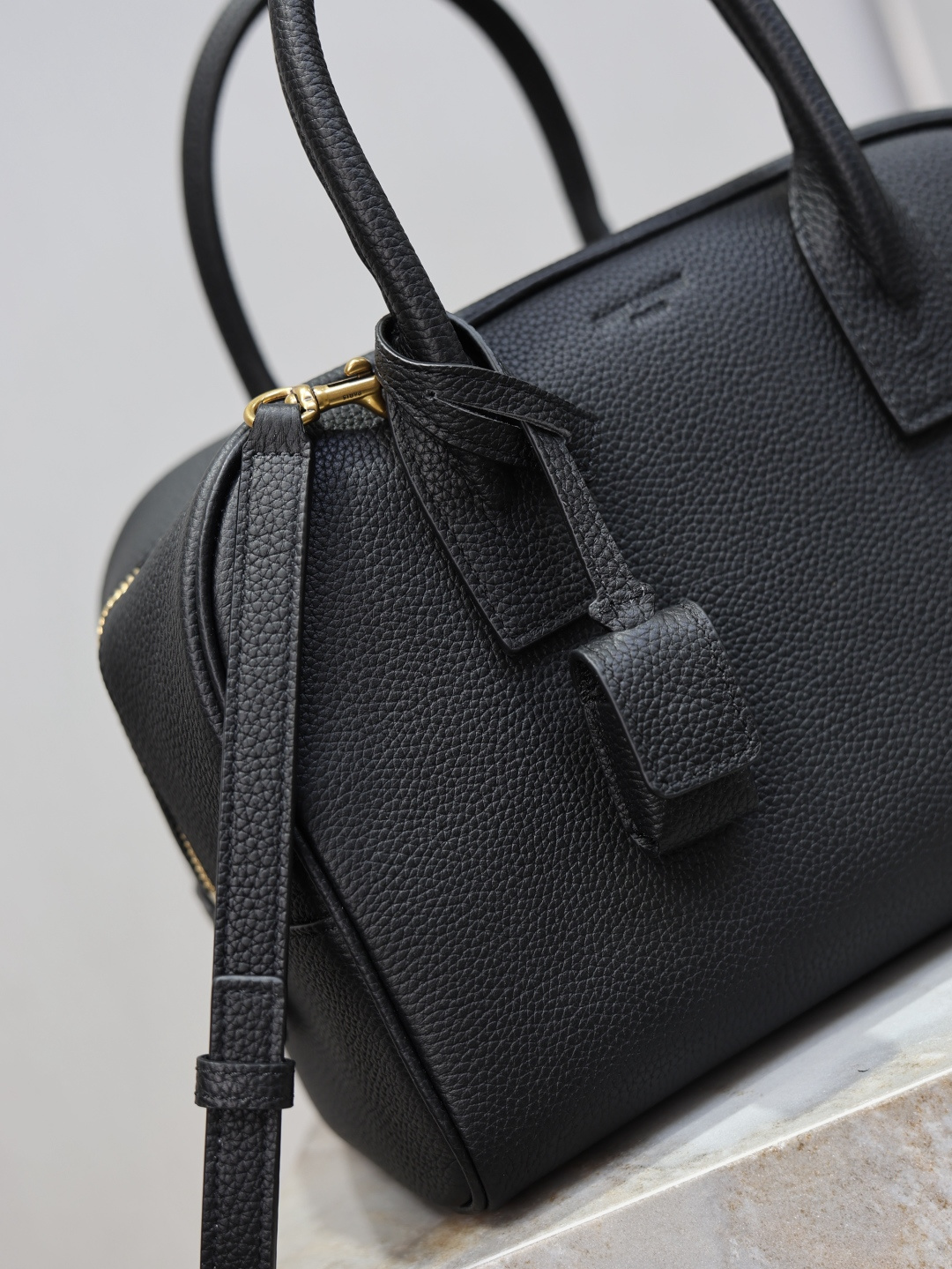 Saint Laurent Black everyday shoulder
