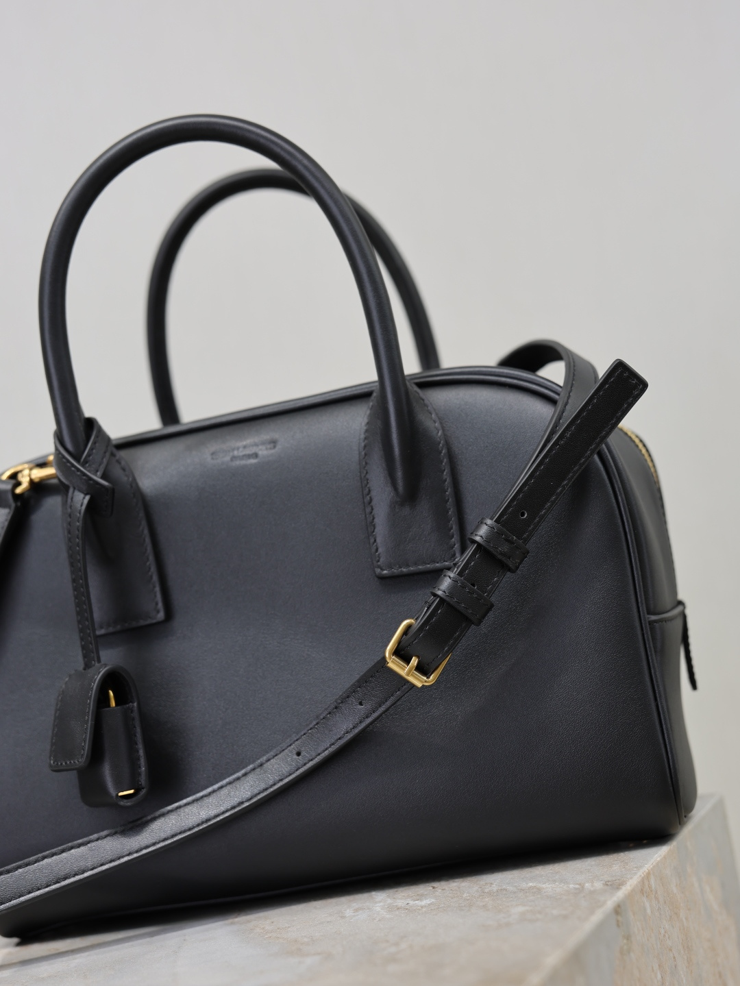 Saint Laurent Black everyday shoulder