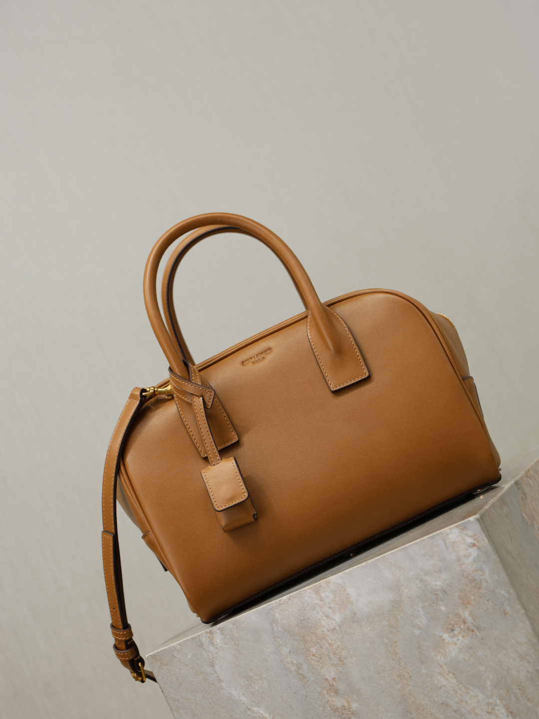 Saint Laurent Brown Small everyday shoulder