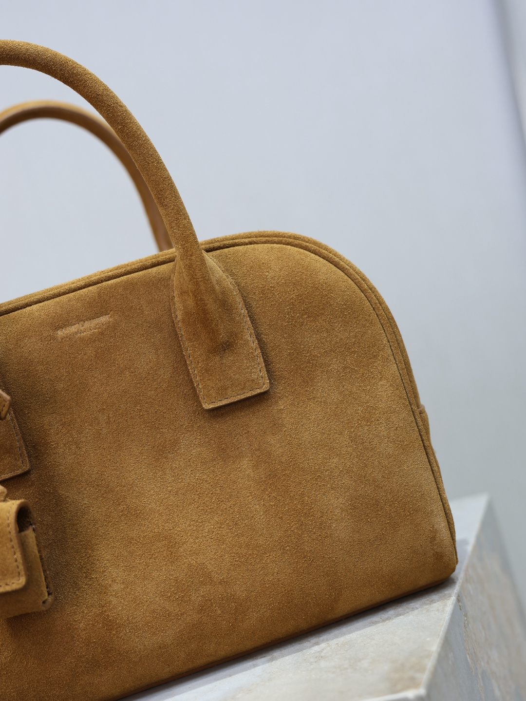 Saint Laurent Gold Small everyday