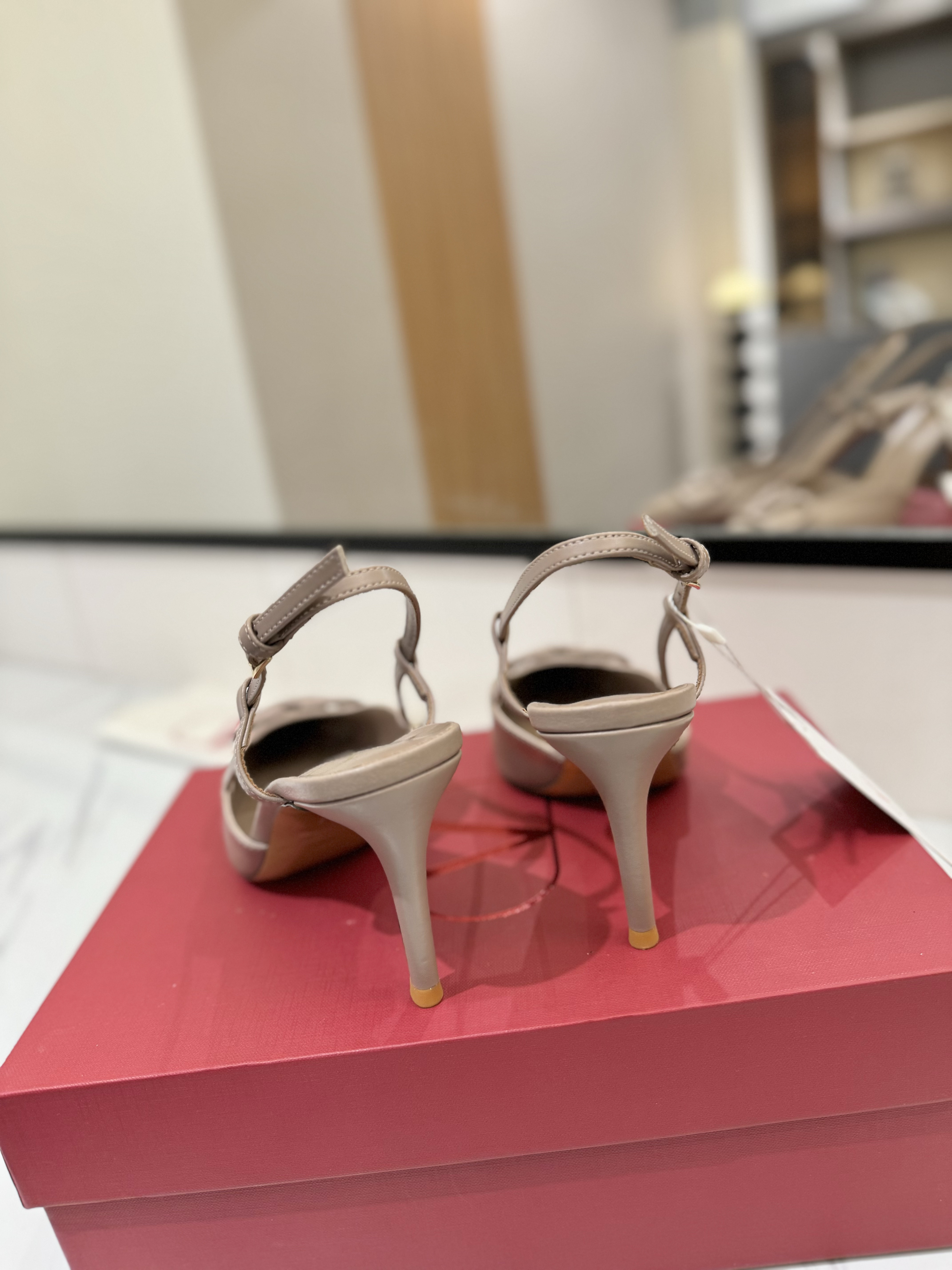 발렌티노 신발 상세 이미지 18