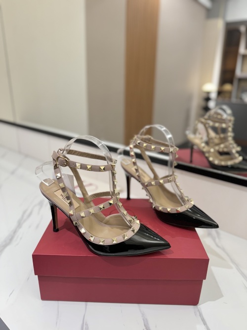 Valentino Rockstud Ankle Strap Heels | VT Classic Studded Sandals 1 Valentino Rockstud Ankle Strap Heels | VT Classic Studded Sandals