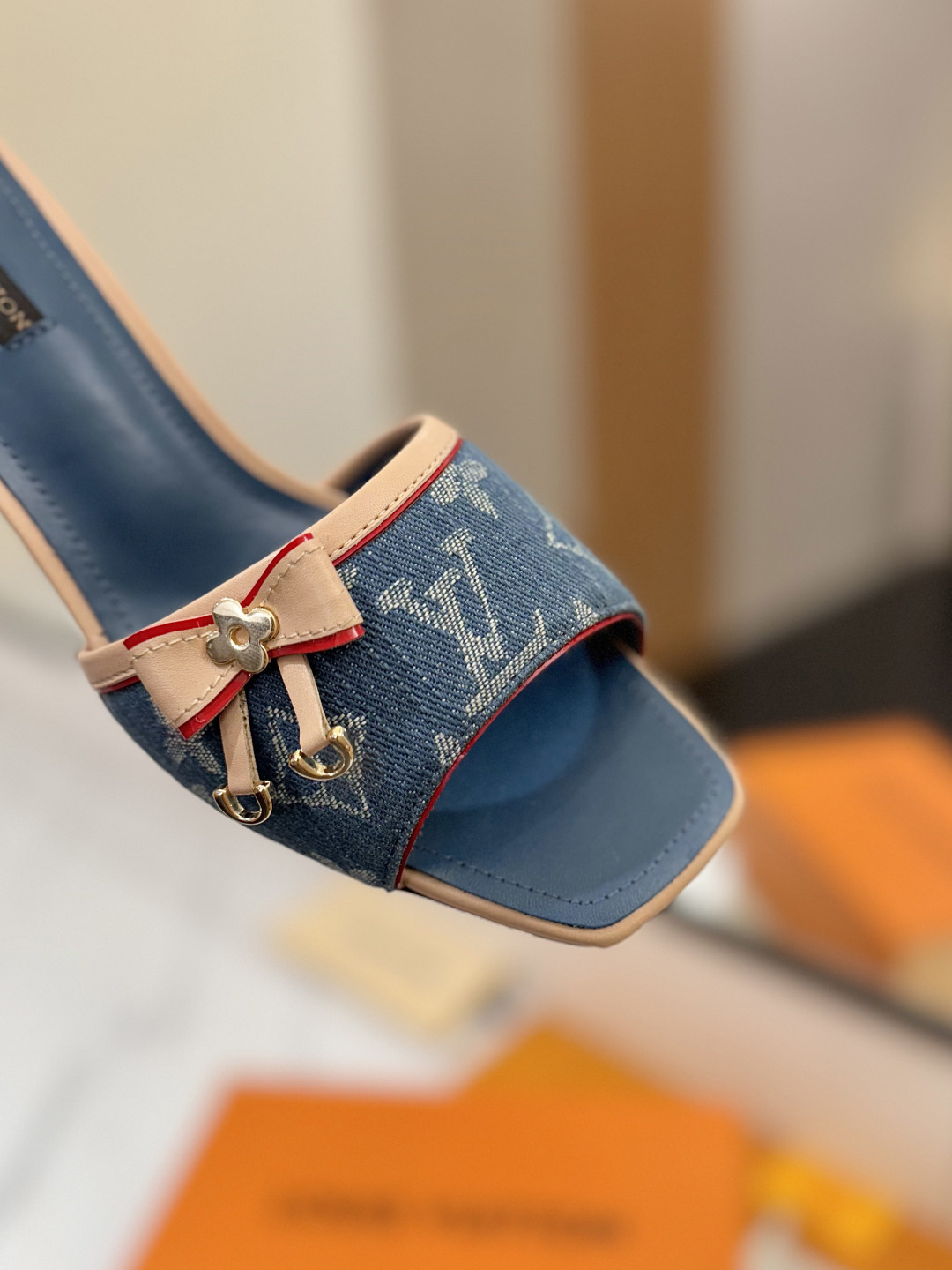 Louis Vuitton Women's Blue Denim Monogrammed Beaubourg Mule Slides Sandals 7 cmp i1739785250663 4808 0 5