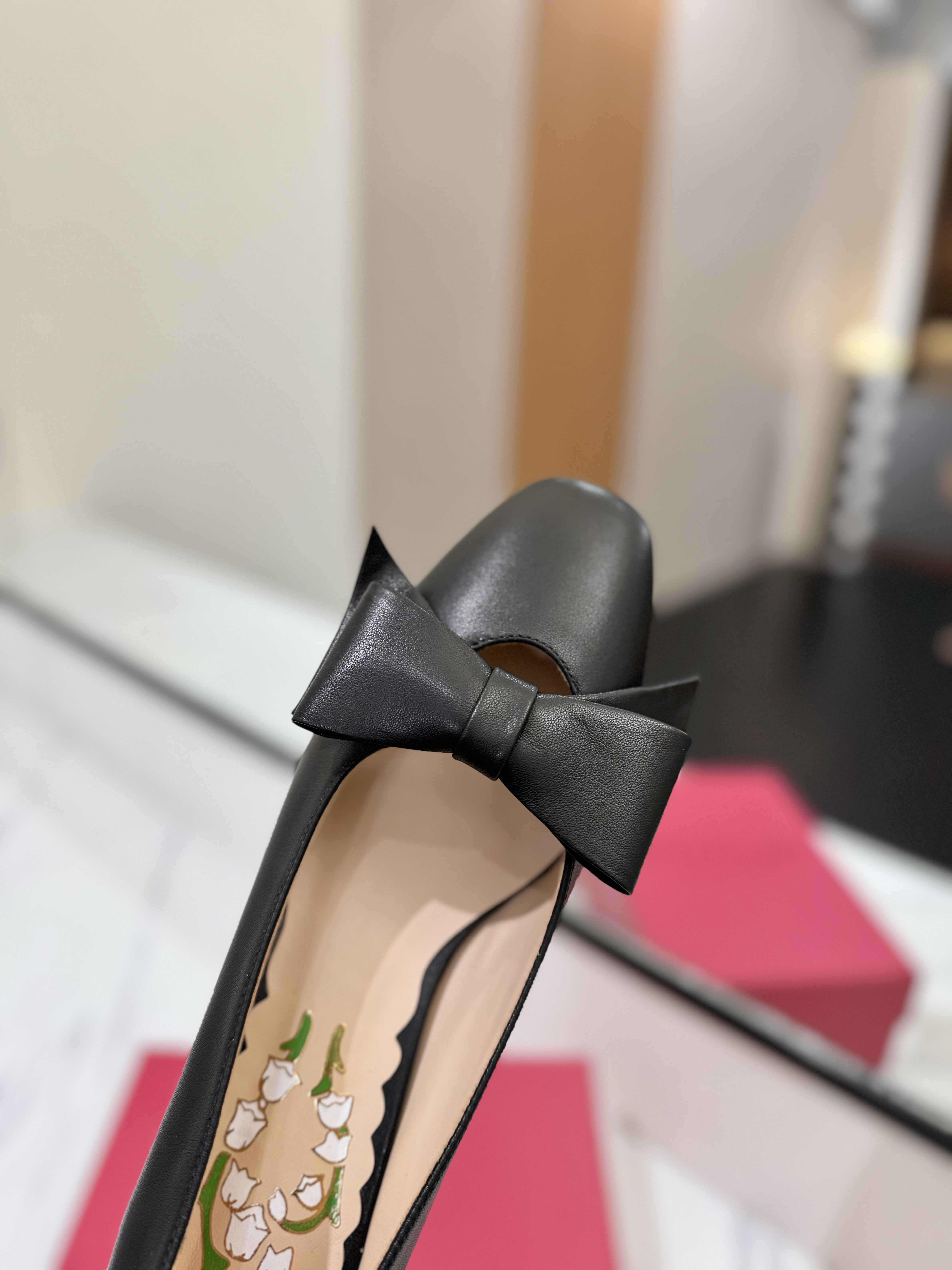 발렌티노 신발 134801 Valentino Shoes 썸네일 이미지