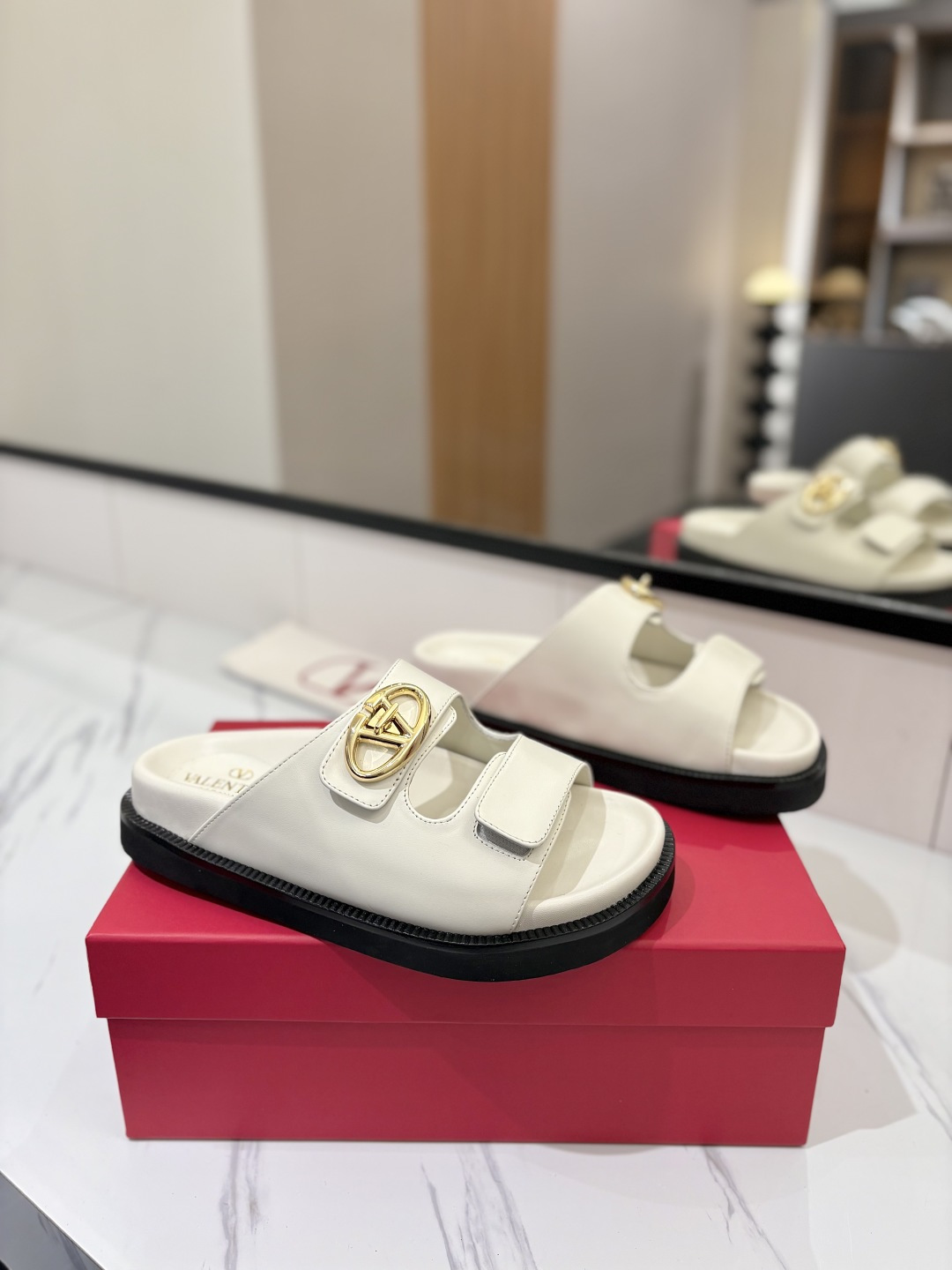 발렌티노 신발 Valentino 24702