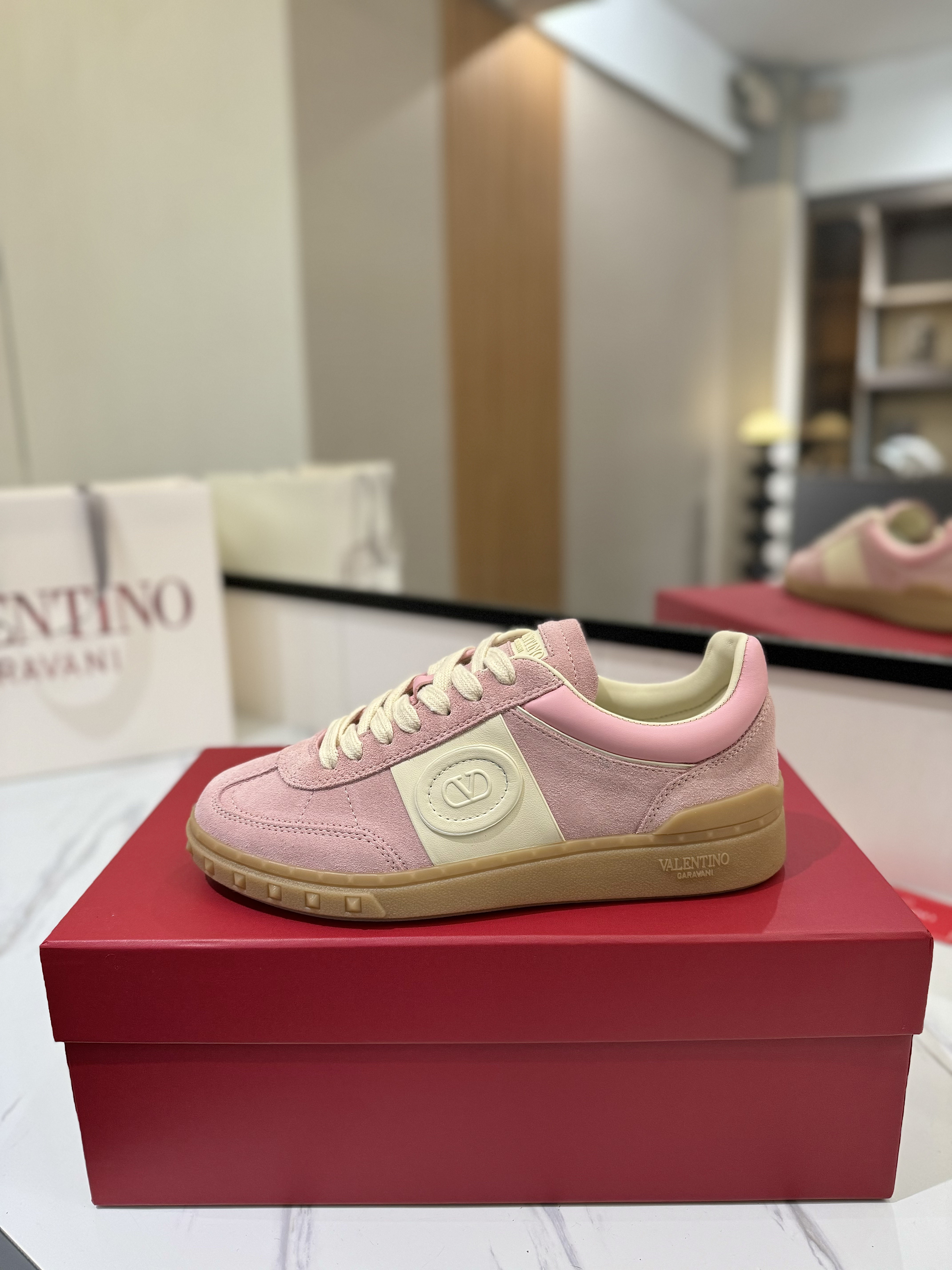 발렌티노 신발 134800 Valentino Shoes 썸네일 이미지