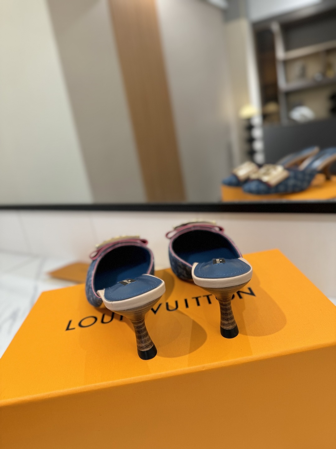 Louis Vuitton Women's Blue Denim Monogram Lock It Mule Sandal Slides 8 cmp i1748123120518 9970 0 6