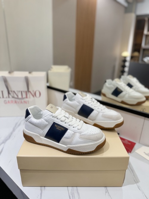 Valentino Garavani Men's/Women's Leather Sneaker with Contrasting Band Detail 1 Valentino Garavani Men's/Women's Leather Sneaker with Contrasting Band Detail