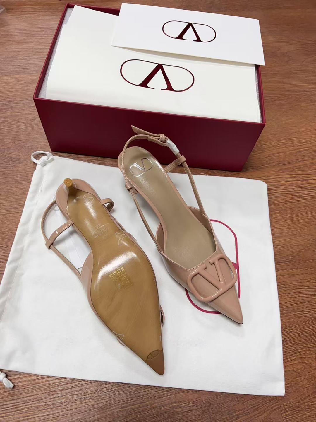 NO:443985,,high heels sandals,sandals,high heels19860909,高跟鞋凉鞋,sandals,high heels,Women's Shoes