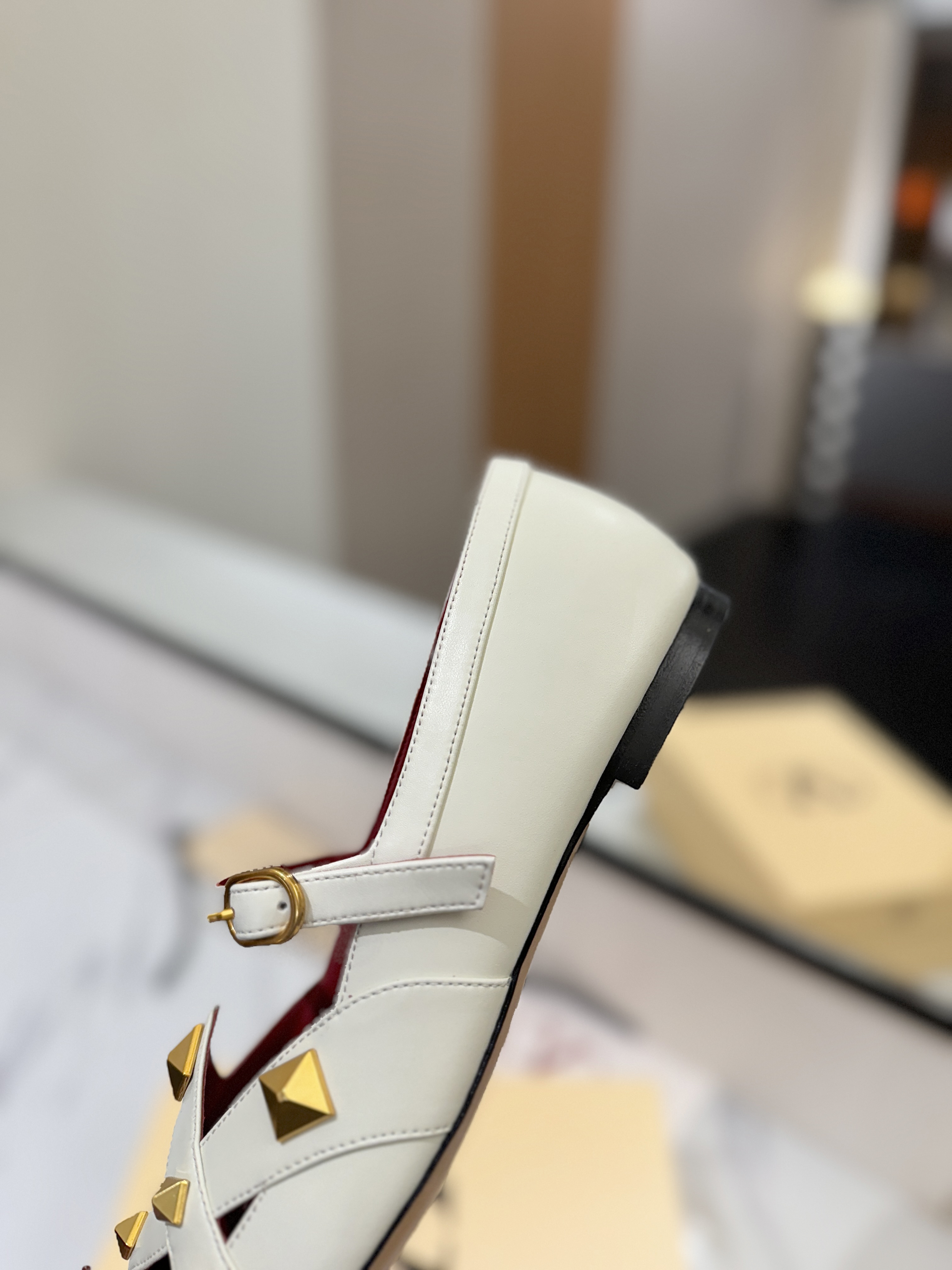 발렌티노 신발 134789 Valentino Shoes 썸네일 이미지