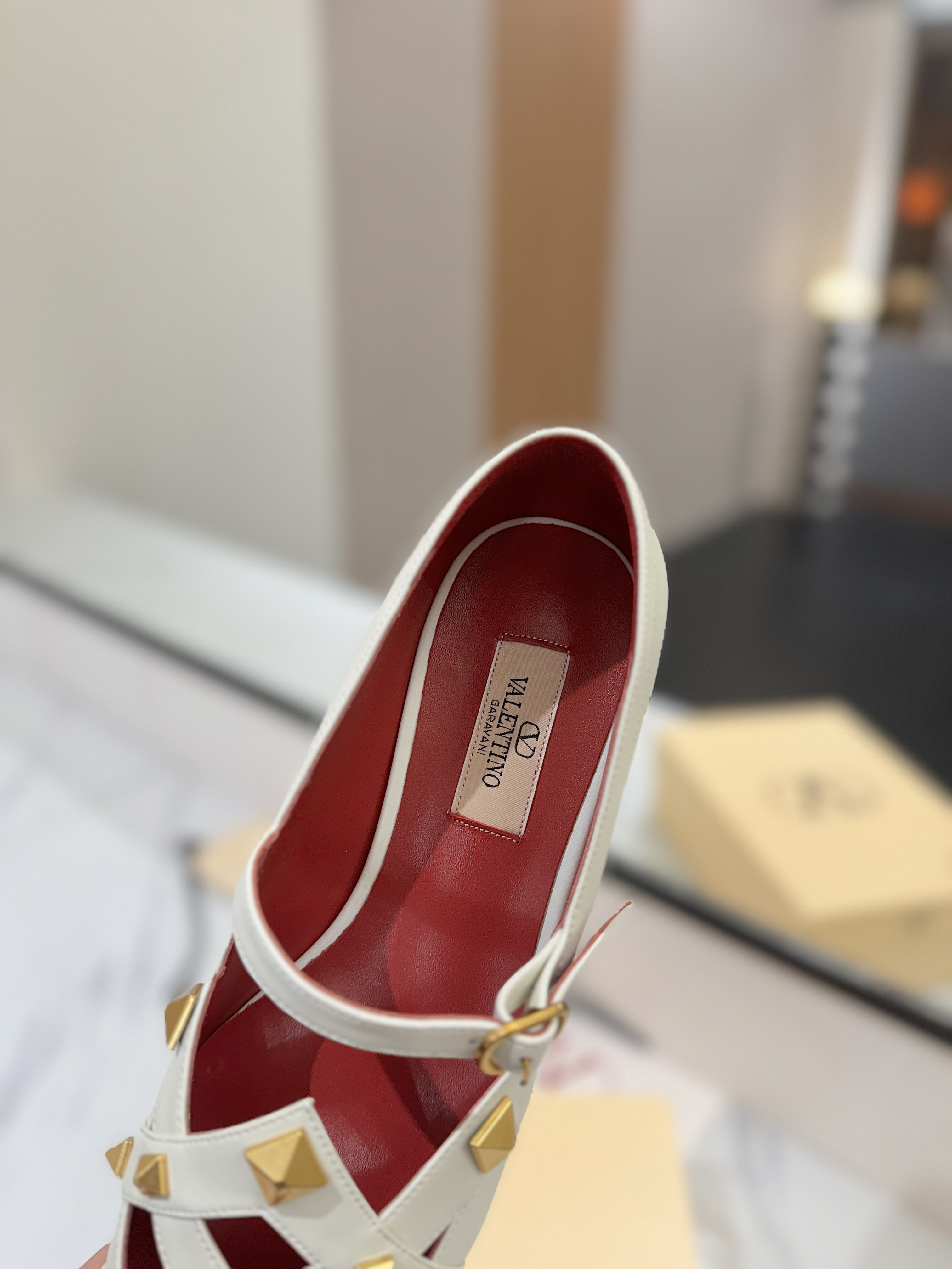발렌티노 신발 134789 Valentino Shoes 썸네일 이미지