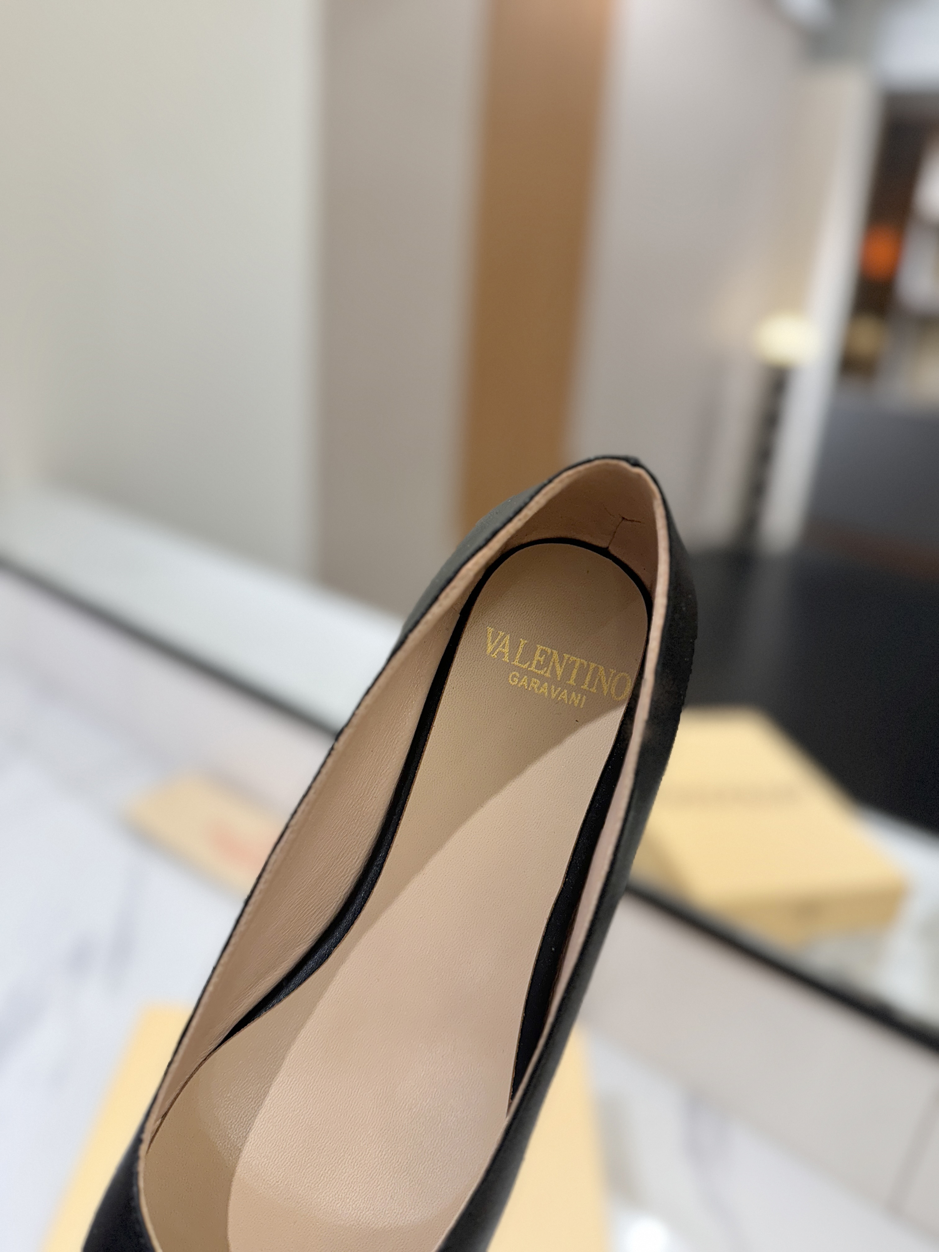 발렌티노 신발 134624 Valentino Shoes 썸네일 이미지