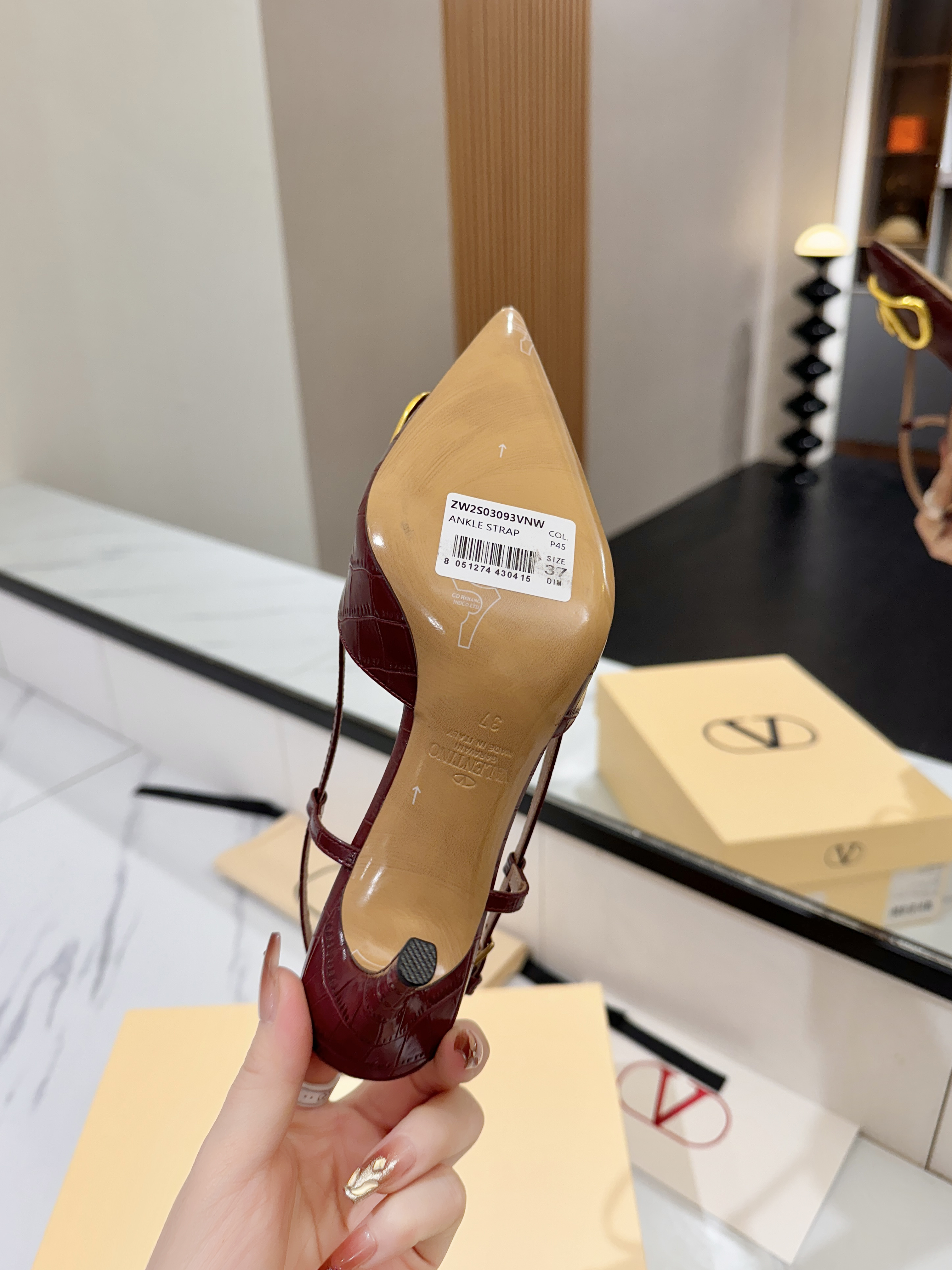 발렌티노 신발 134640 Valentino Shoes 썸네일 이미지