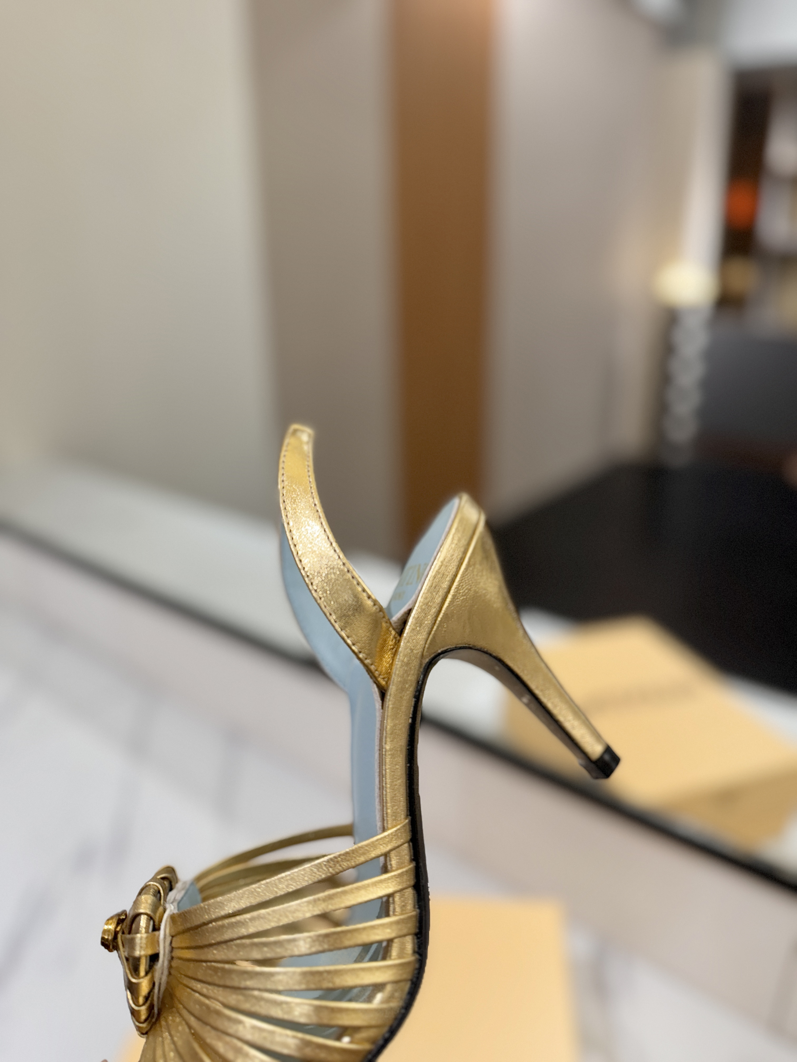 발렌티노 신발 134650 Valentino Shoes 썸네일 이미지