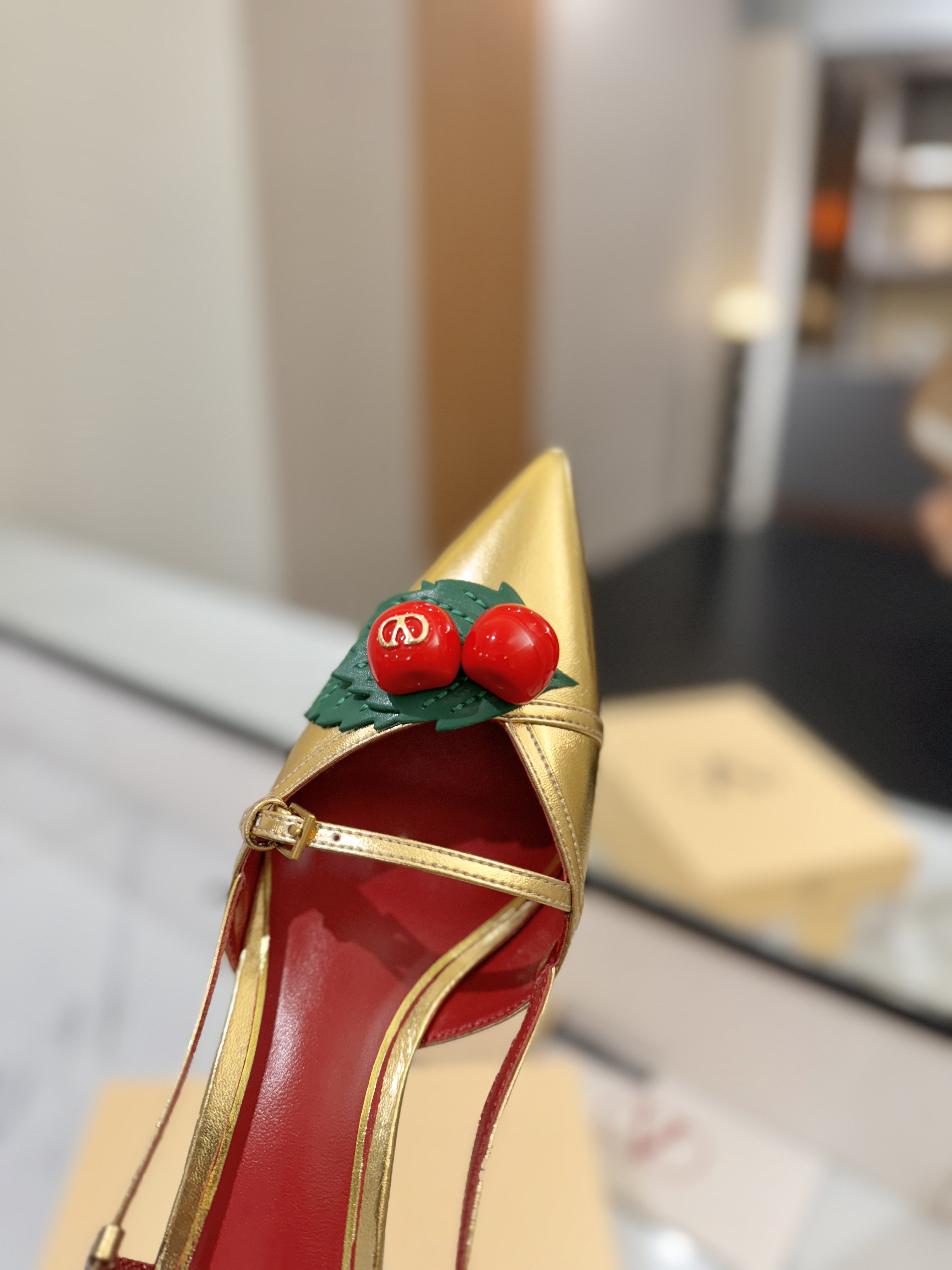 발렌티노 신발 134661 Valentino Shoes 썸네일 이미지