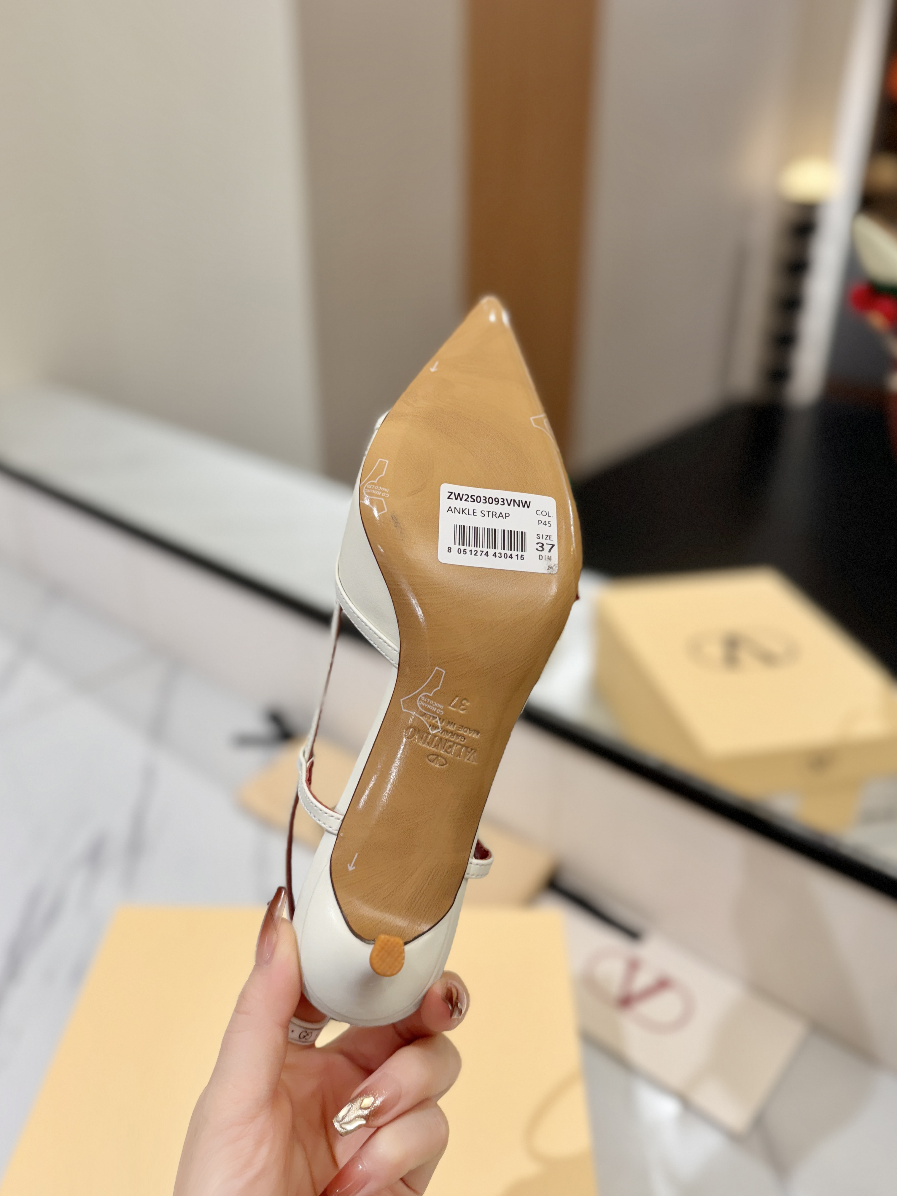 발렌티노 신발 134660 Valentino Shoes 썸네일 이미지