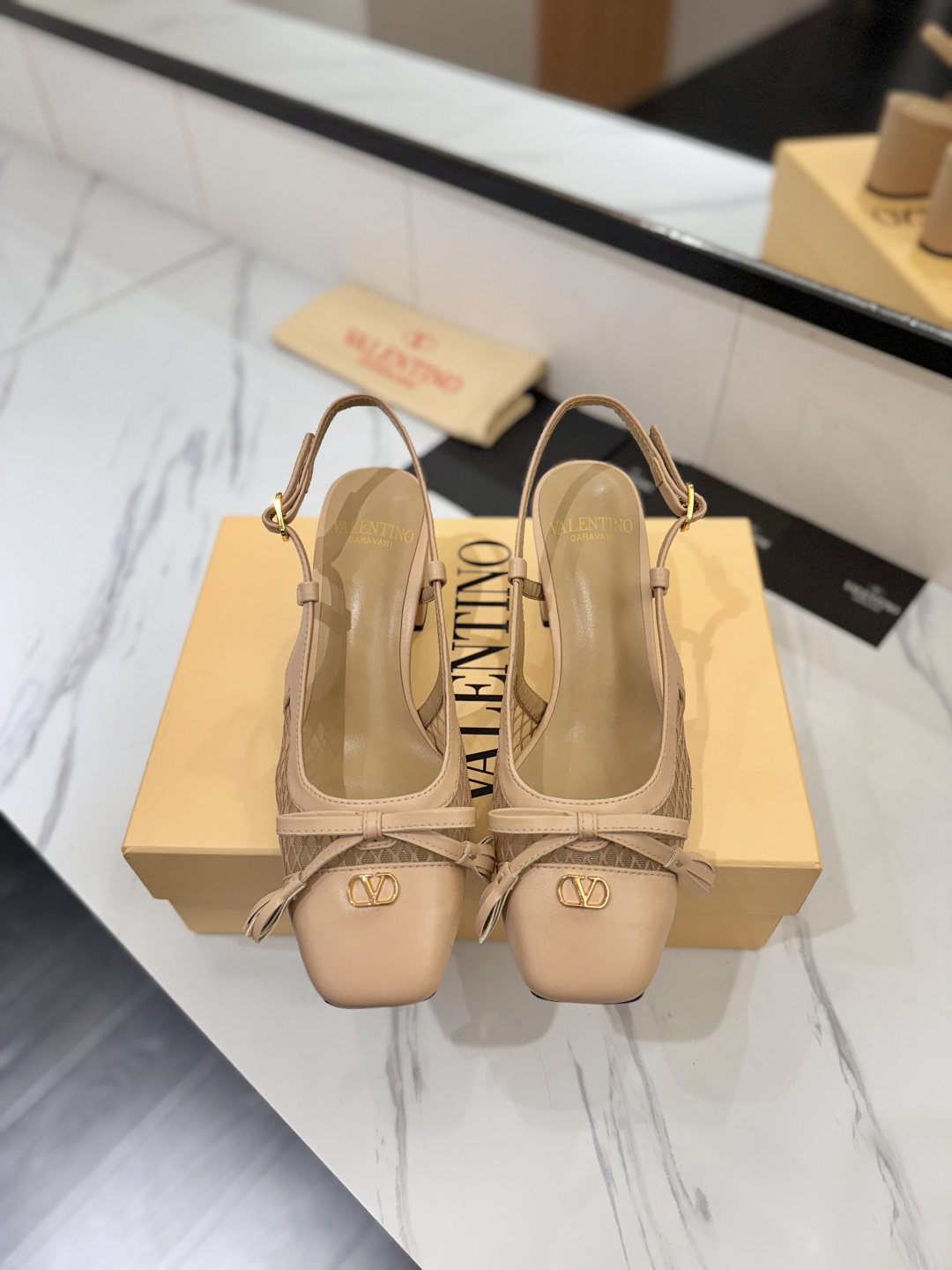 발렌티노 신발 134669 Valentino Shoes 썸네일 이미지