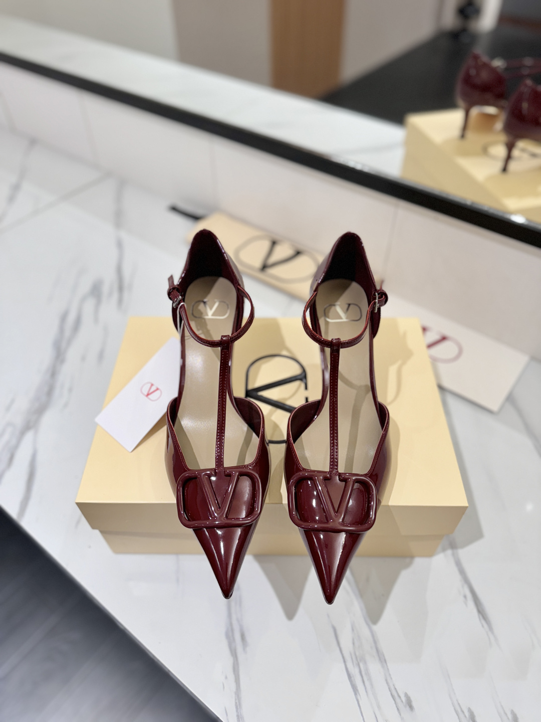 발렌티노 신발 134671 Valentino Shoes 썸네일 이미지