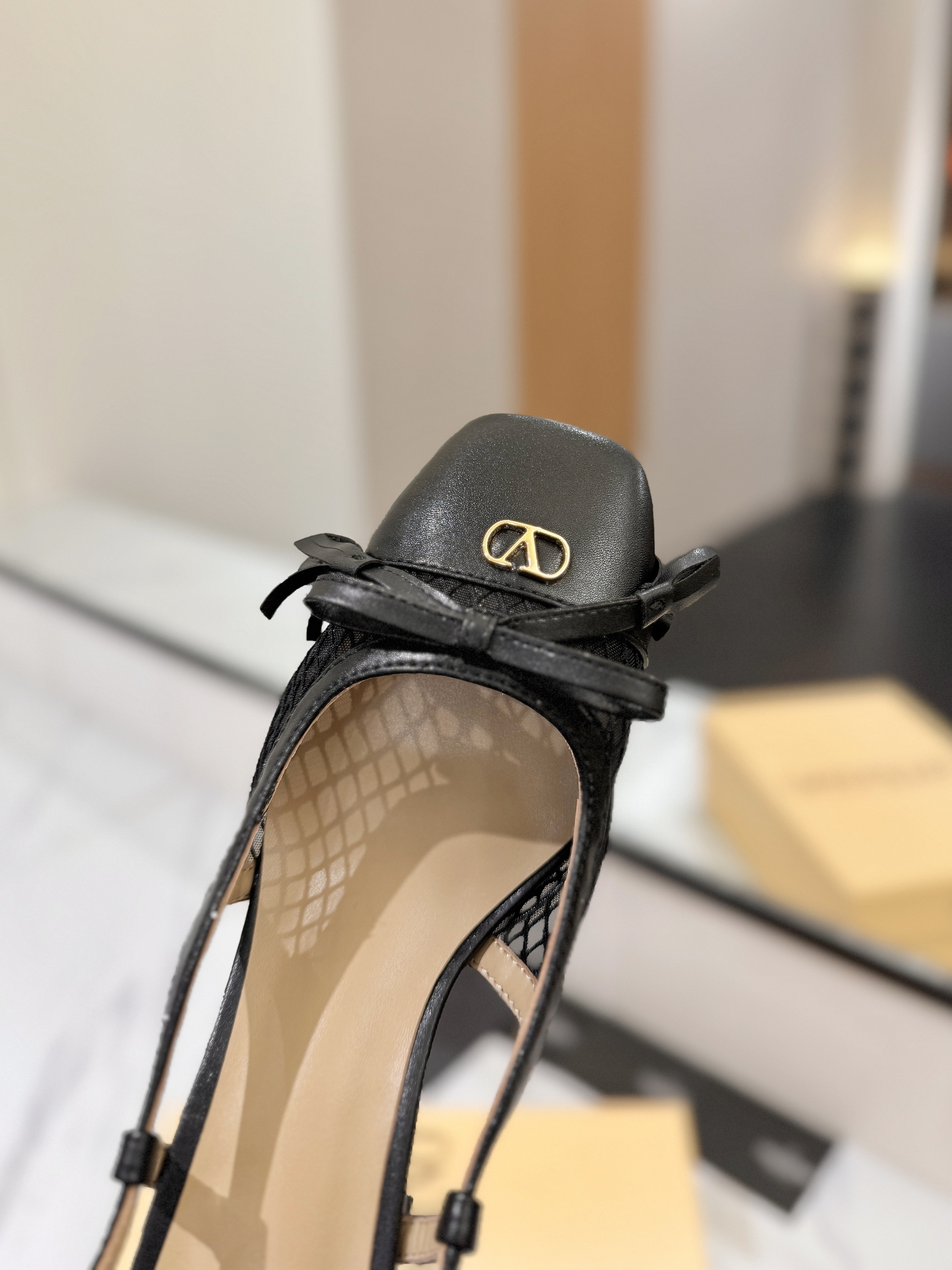 발렌티노 신발 134666 Valentino Shoes 썸네일 이미지