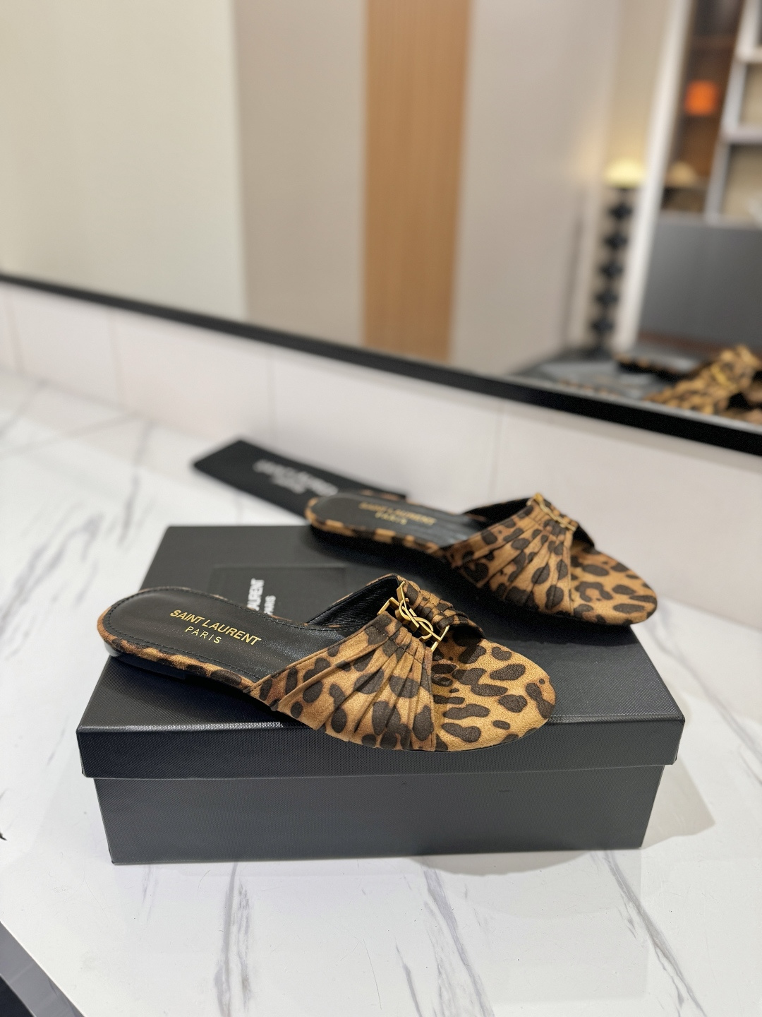 Designer Slides