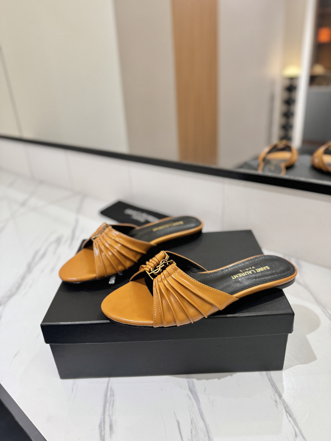 Designer Slides