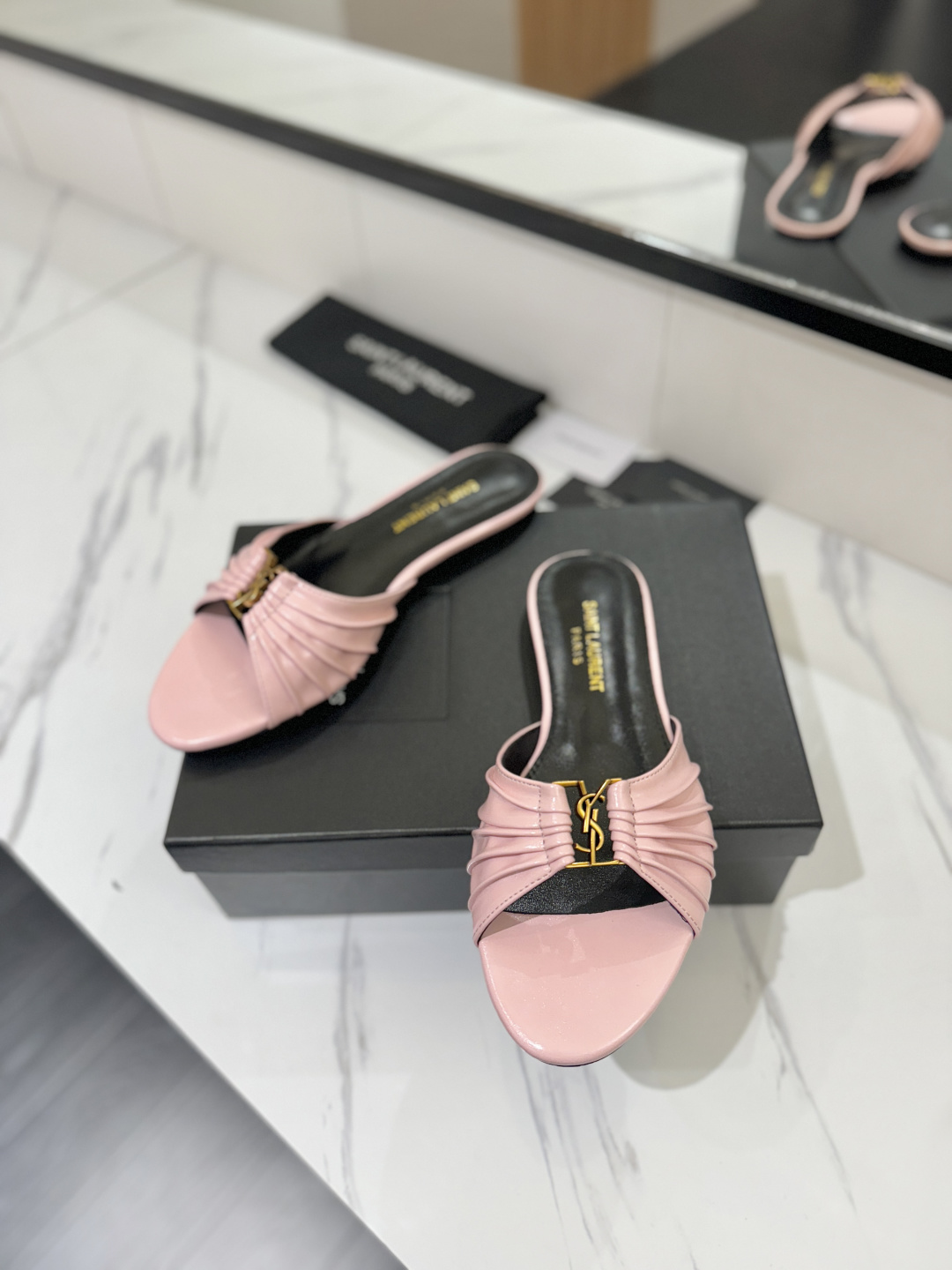 Designer Slides