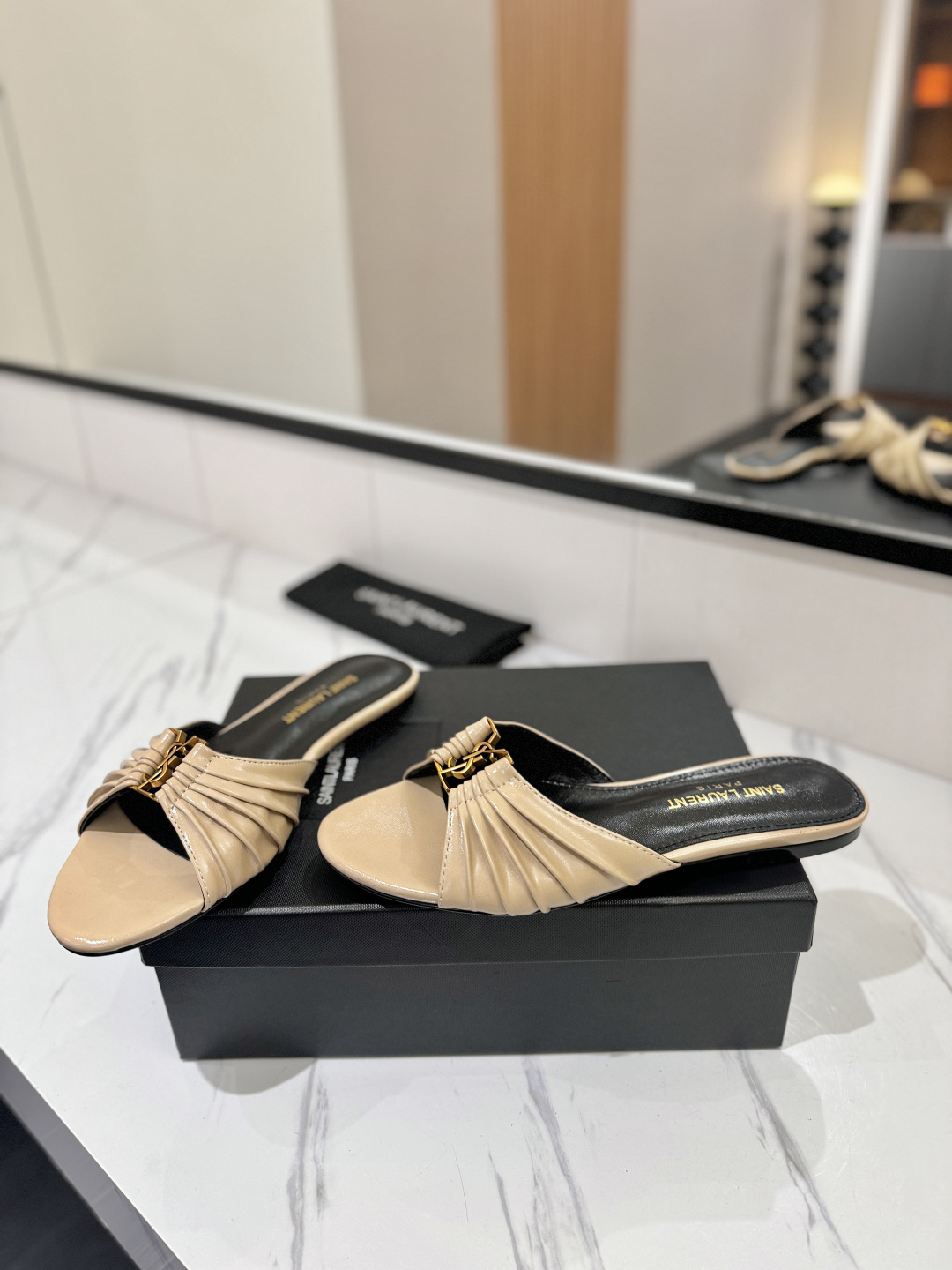 Designer Slides