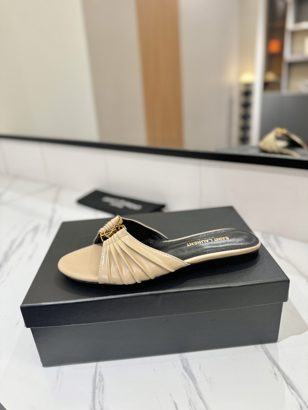 Designer Slides