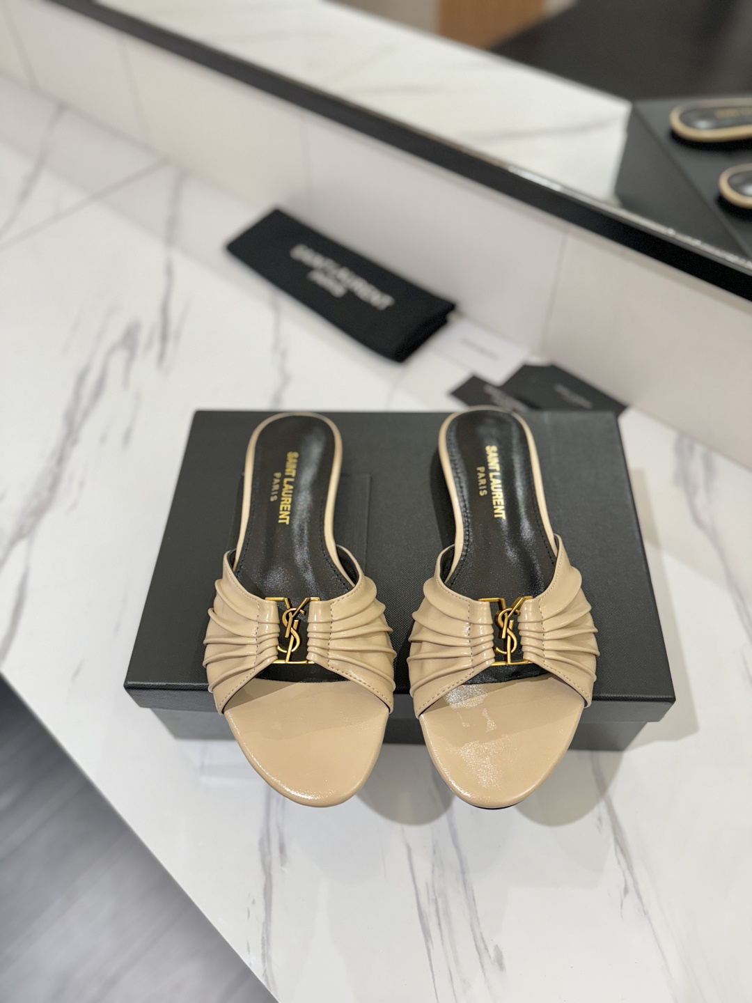 Designer Slides
