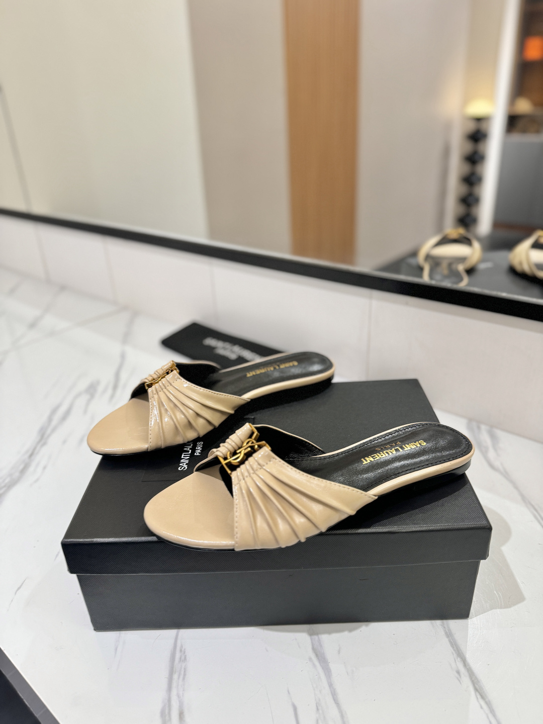 Designer Slides