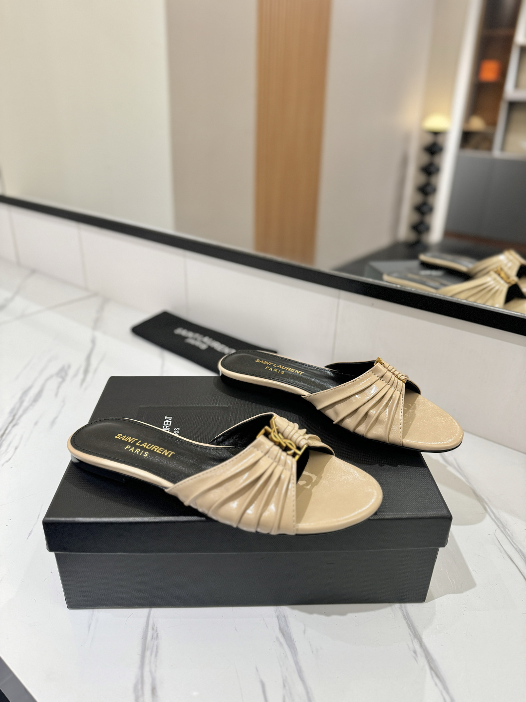 Designer Slides