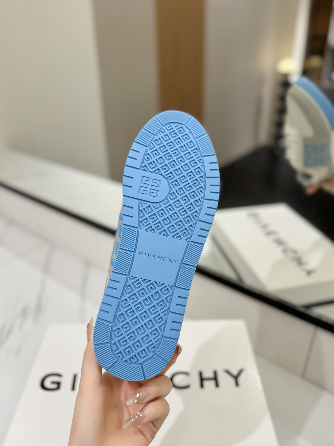 Chaussures femme Givenchy G4 — photo 9