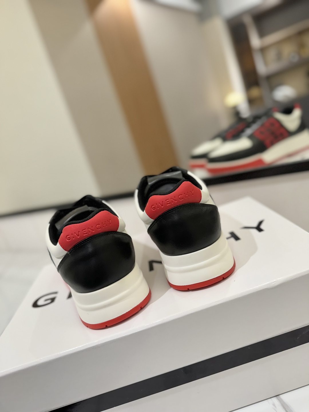 ¿Zapatos de mujer de Givenchy? GIVENCHY G4/ — photo 8