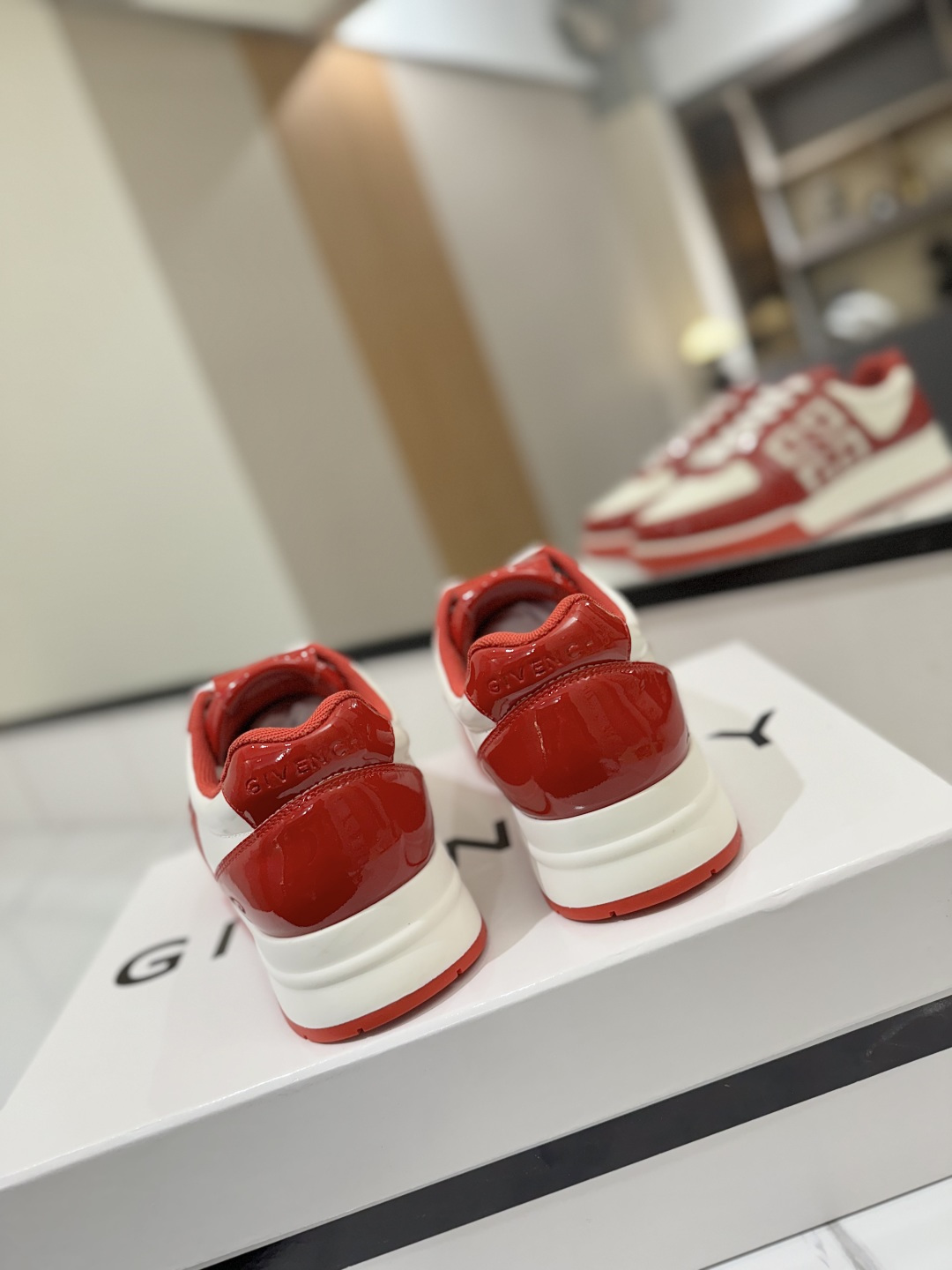 Givenchy women's shoes ?? ）GIVENCHY G4 / ！！ — photo 8