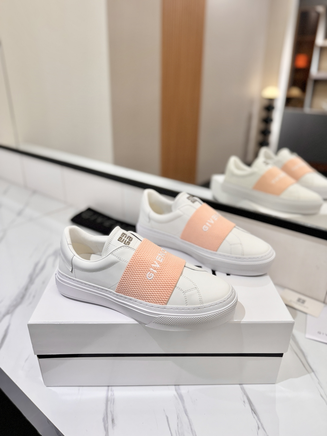 Givenchy damesko GIVENCHY