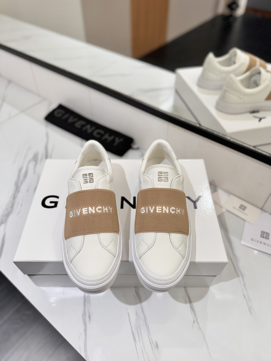 Givenchy women's shoes ?? GIVENCHY ， ， ！！ — photo 5