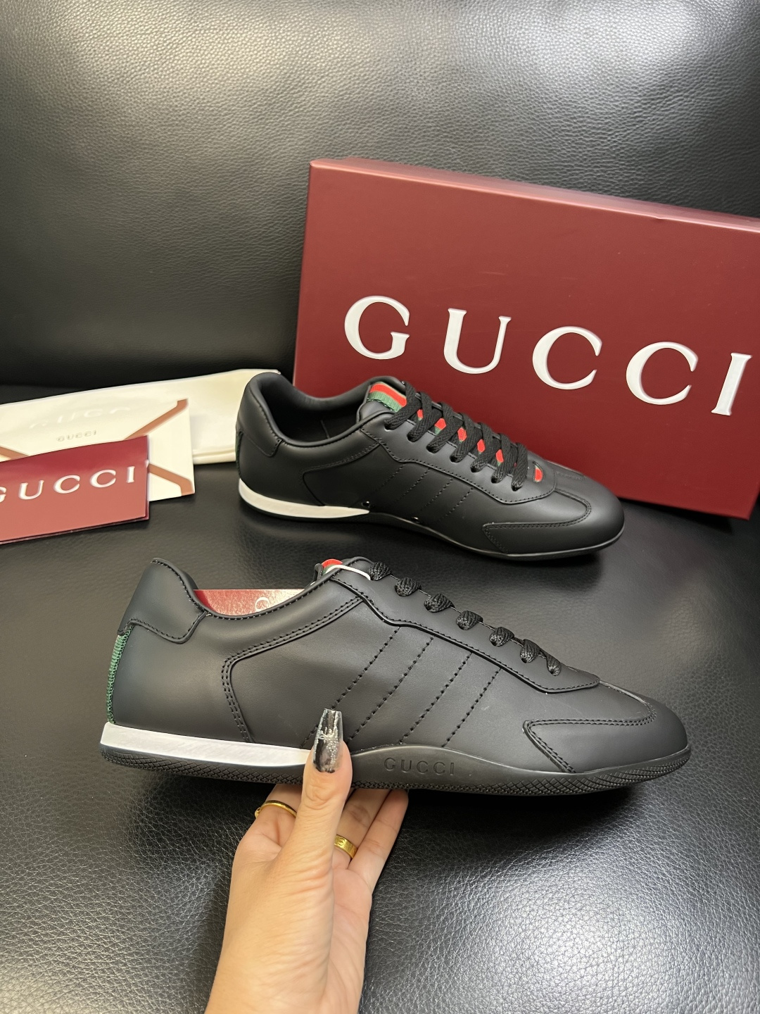 Gucci 高品质 顶级工艺品 古奇 专柜新款原厂配置，意大利进口牛皮面料，进口牛皮内里垫，透气舒适，鞋