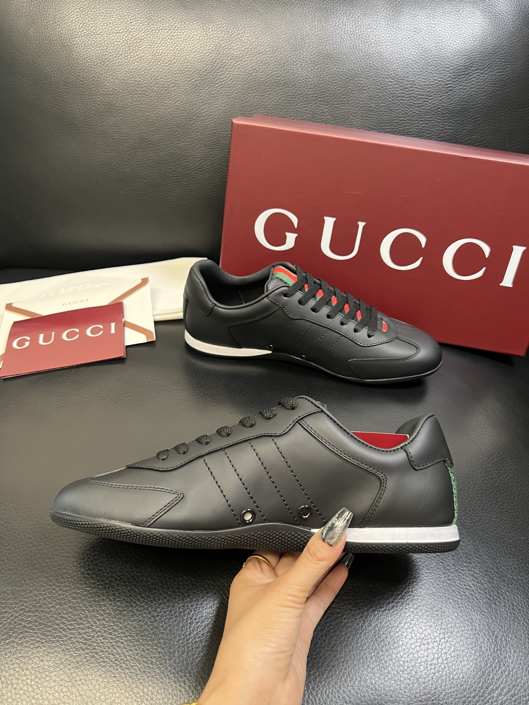 Gucci 高品质 顶级工艺品 古奇 专柜新款原厂配置，意大利进口牛皮面料，进口牛皮内里垫，透气舒适，鞋