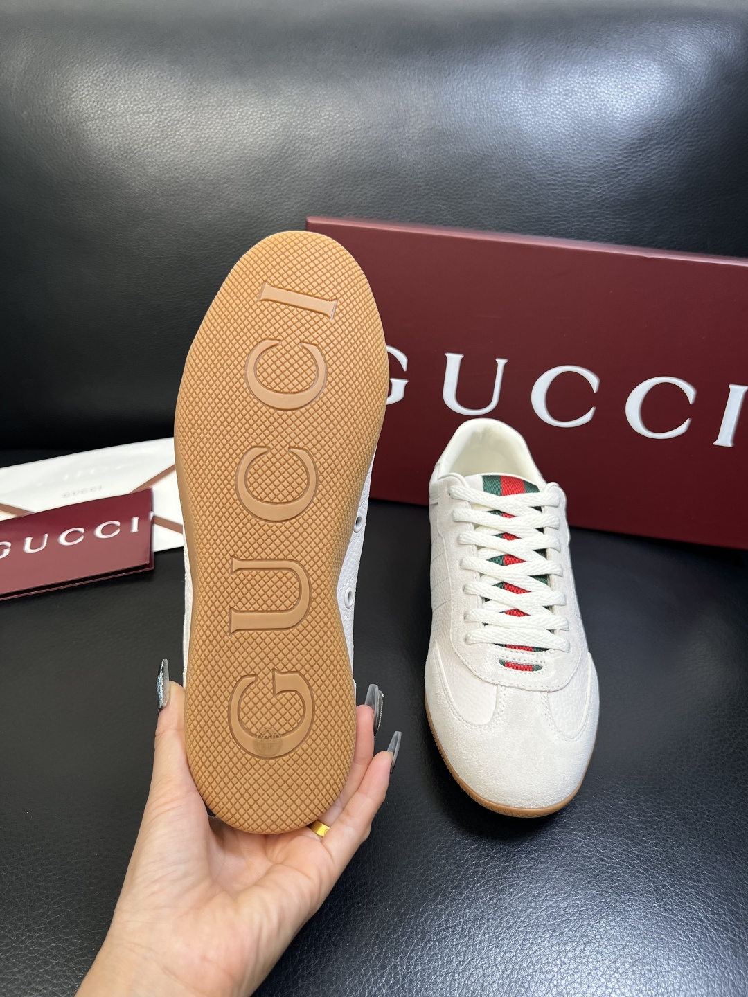 Gucci 高品质 顶级工艺品 古奇 专柜新款原厂配置，意大利进口牛皮面料，进口牛皮内里垫，透气舒适，鞋